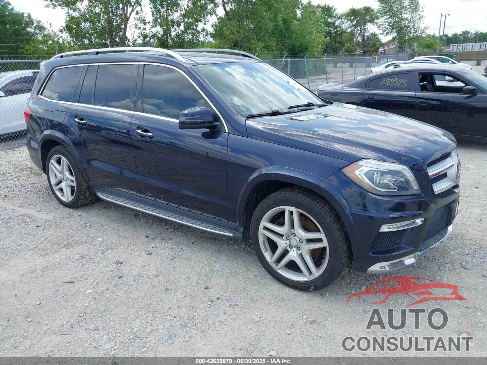 MERCEDES-BENZ GL 550 2014 - 4JGDF7DEXEA321006