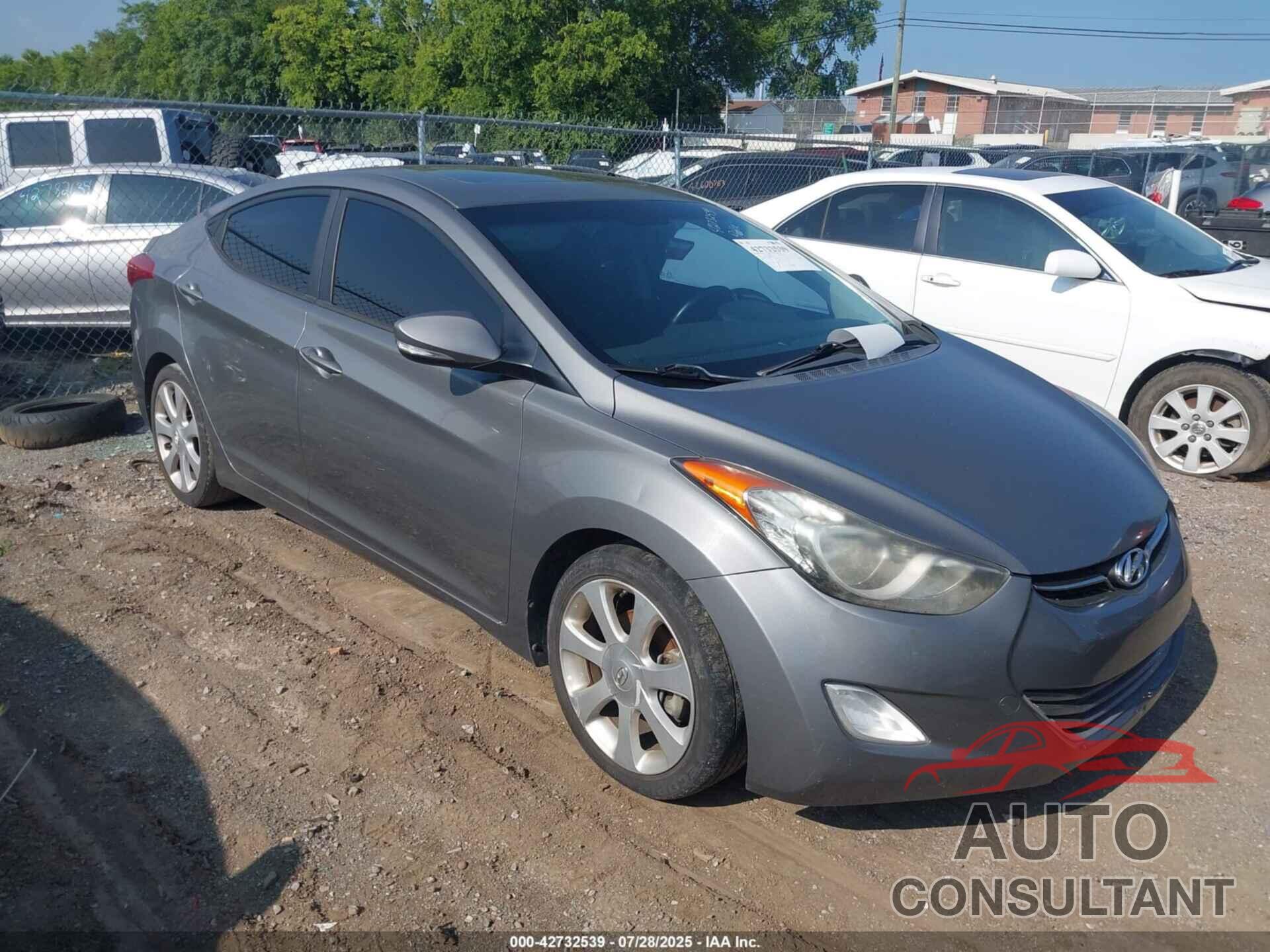 HYUNDAI ELANTRA 2013 - 5NPDH4AE4DH436564