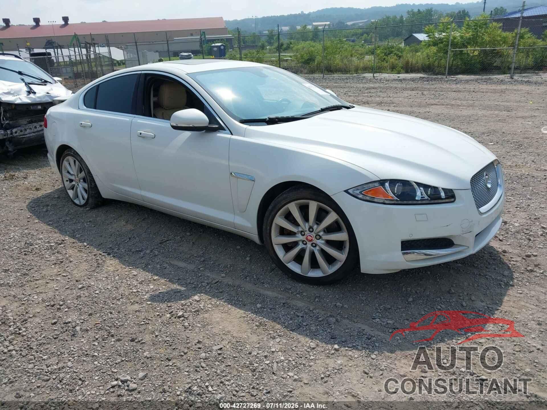 JAGUAR XF 2014 - SAJWJ0EF7E8U18831