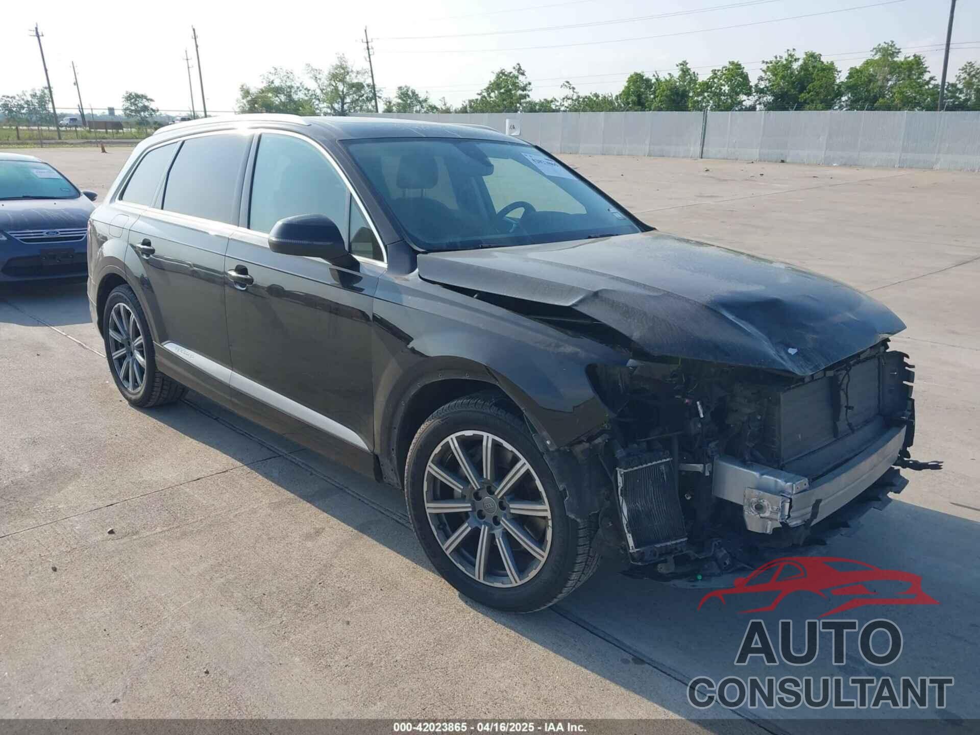 AUDI Q7 2019 - WA1LAAF72KD046925