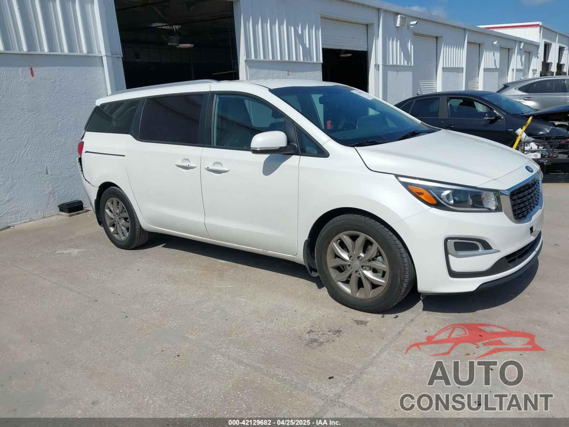 KIA SEDONA 2021 - KNDMB5C12M6661917