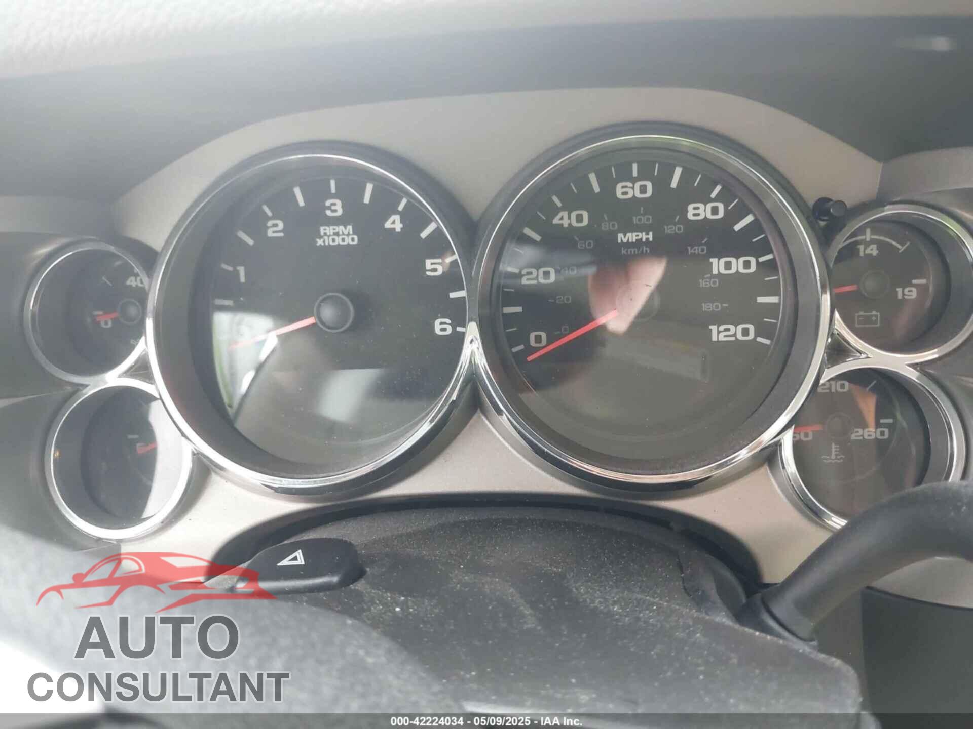 CHEVROLET SILVERADO 1500 2013 - 3GCPCSE09DG367202