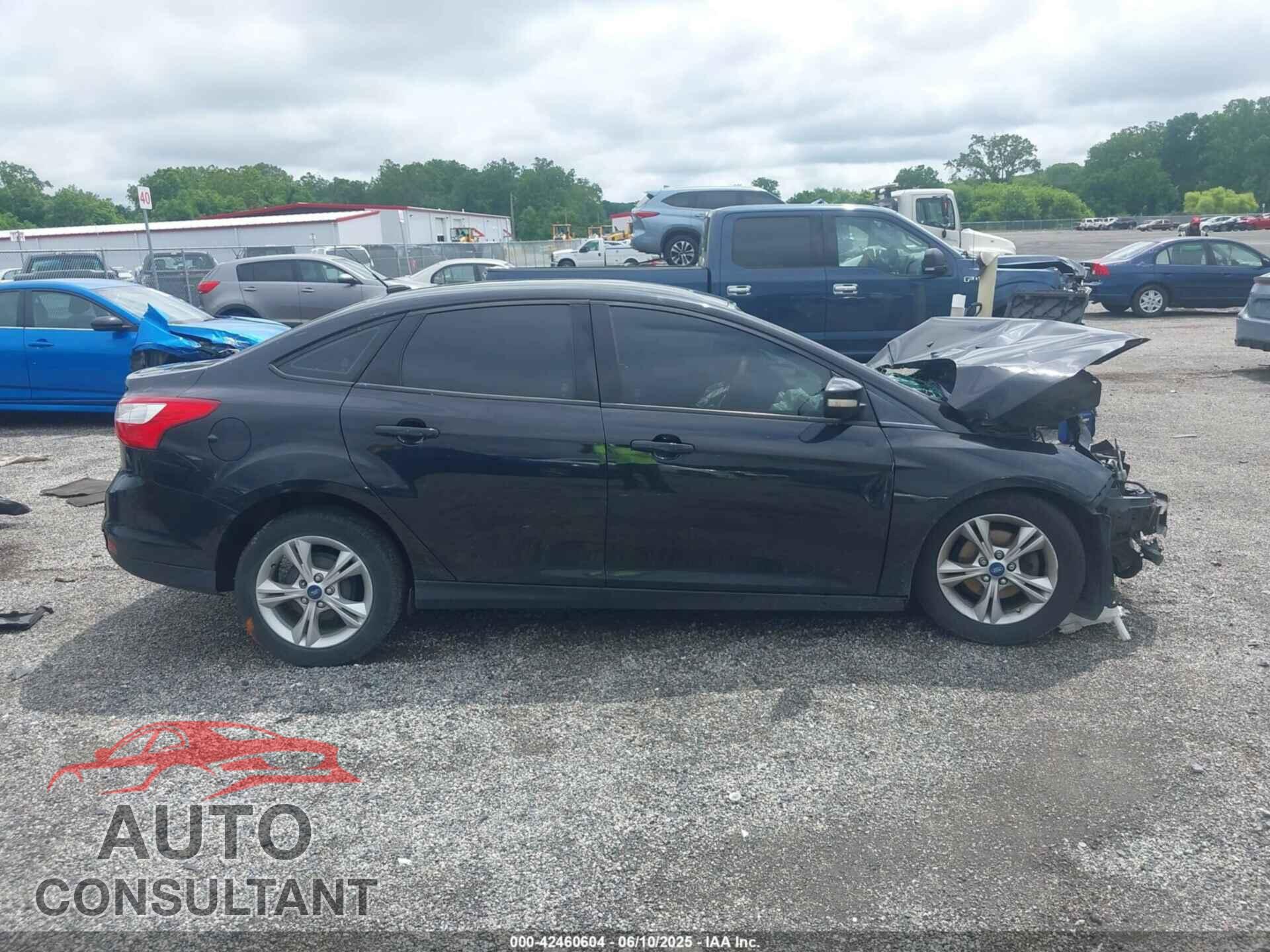 FORD FOCUS 2013 - 1FADP3F2XDL260259