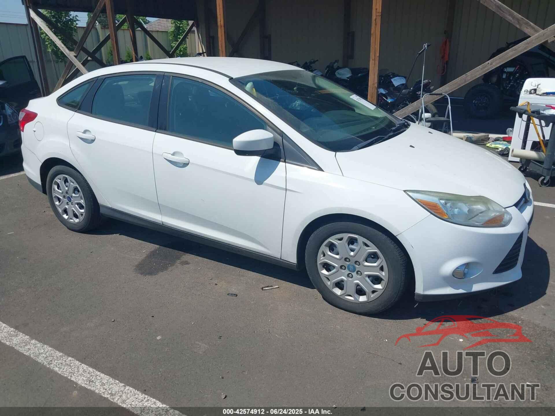 FORD FOCUS 2012 - 1FAHP3F26CL175855