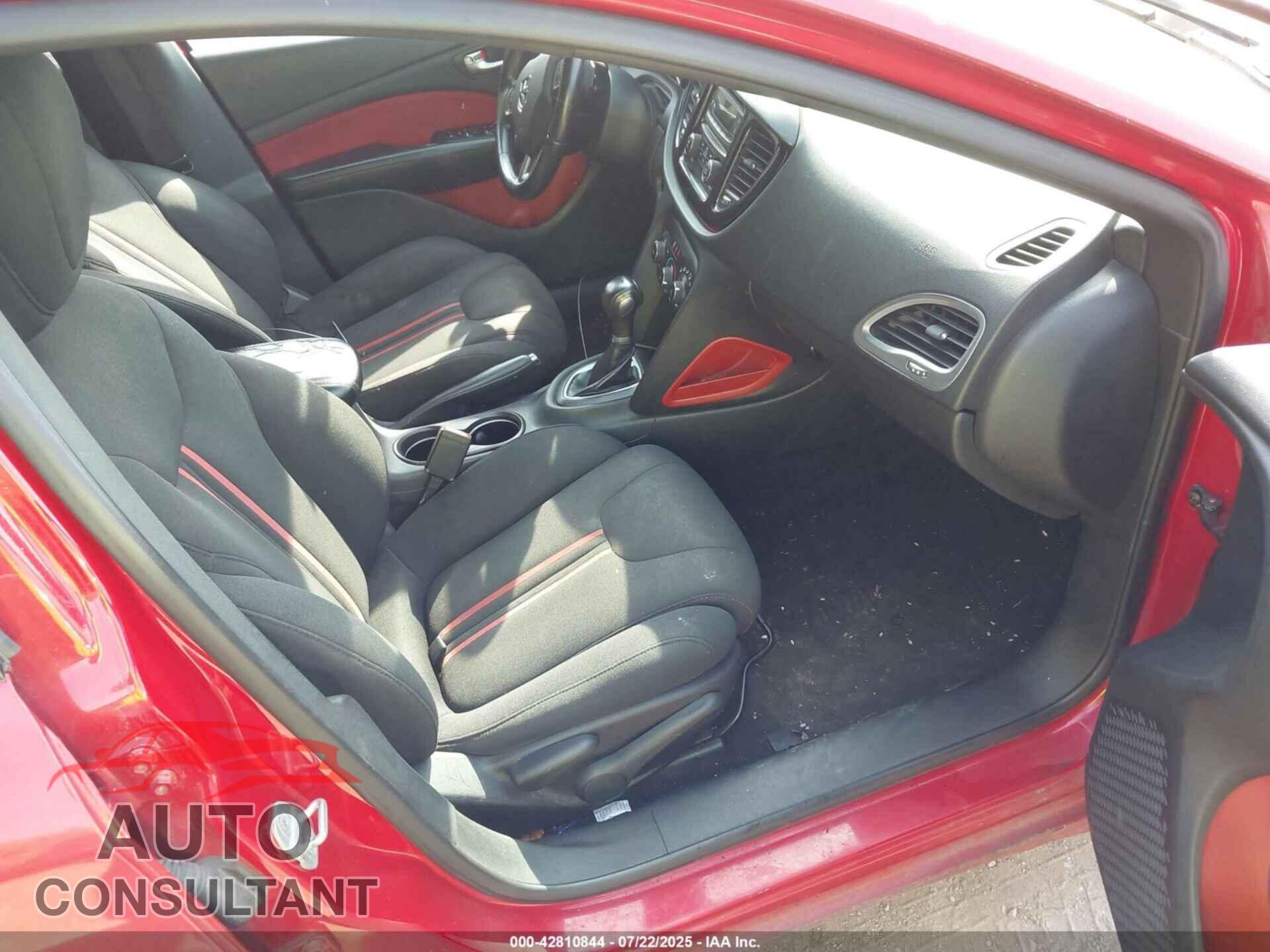 DODGE DART 2013 - 1C3CDFBA8DD137040