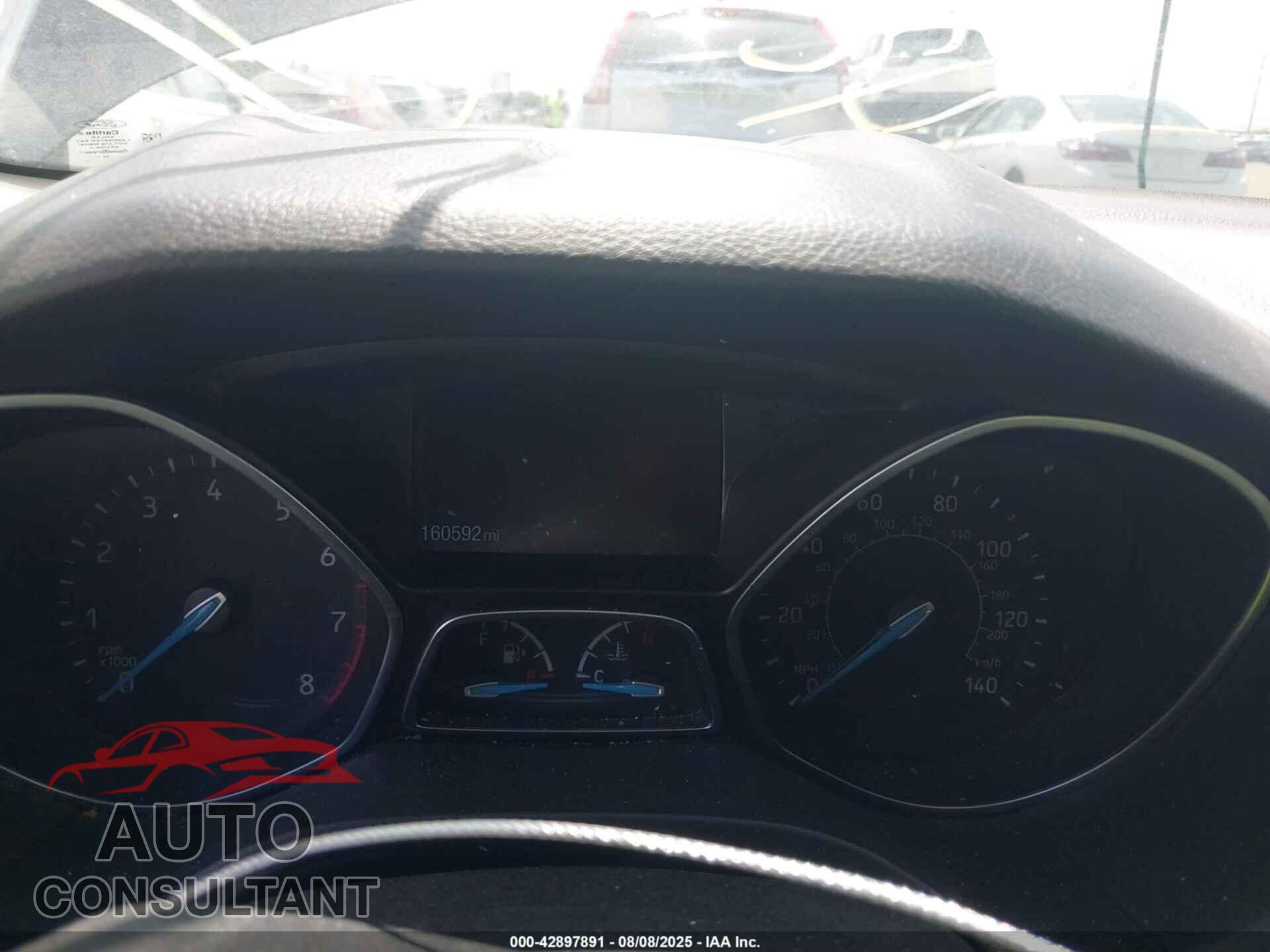 FORD FOCUS 2015 - 1FADP3F28FL209796
