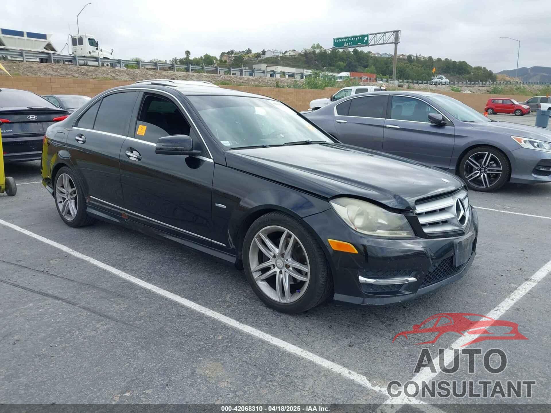 MERCEDES-BENZ C 250 2012 - WDDGF4HB1CA609421