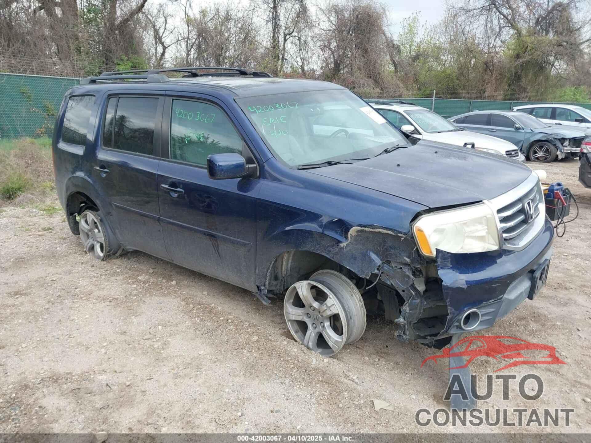 HONDA PILOT 2015 - 5FNYF4H52FB020804