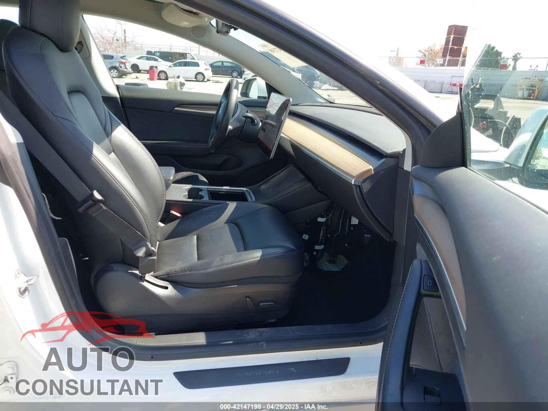 TESLA MODEL 3 2022 - 5YJ3E1EB8NF127361