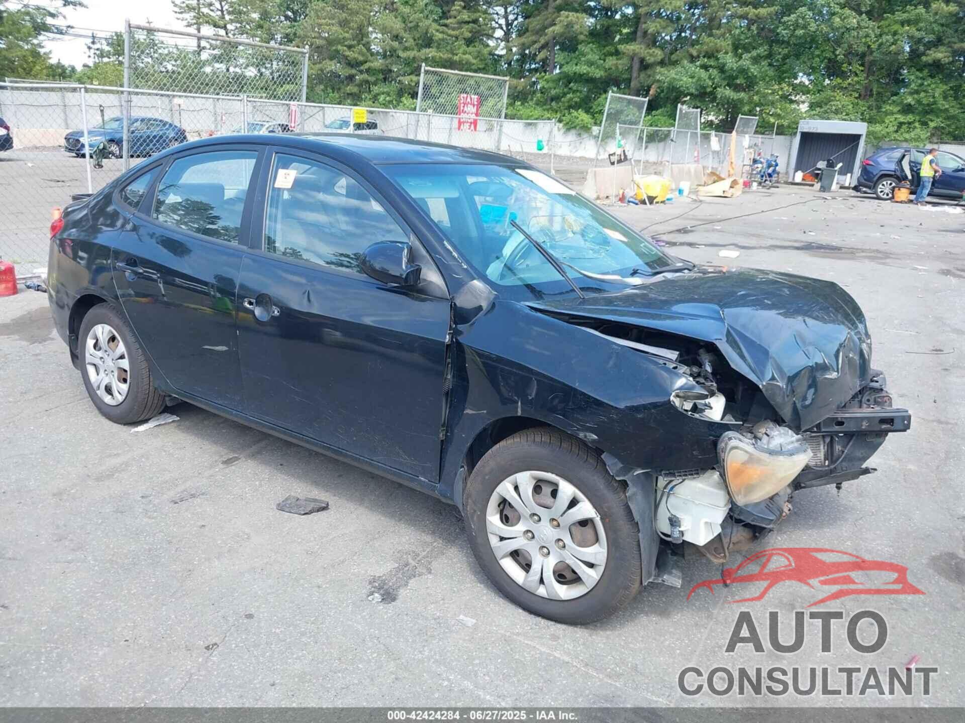 HYUNDAI ELANTRA 2009 - KMHDU46D59U755606