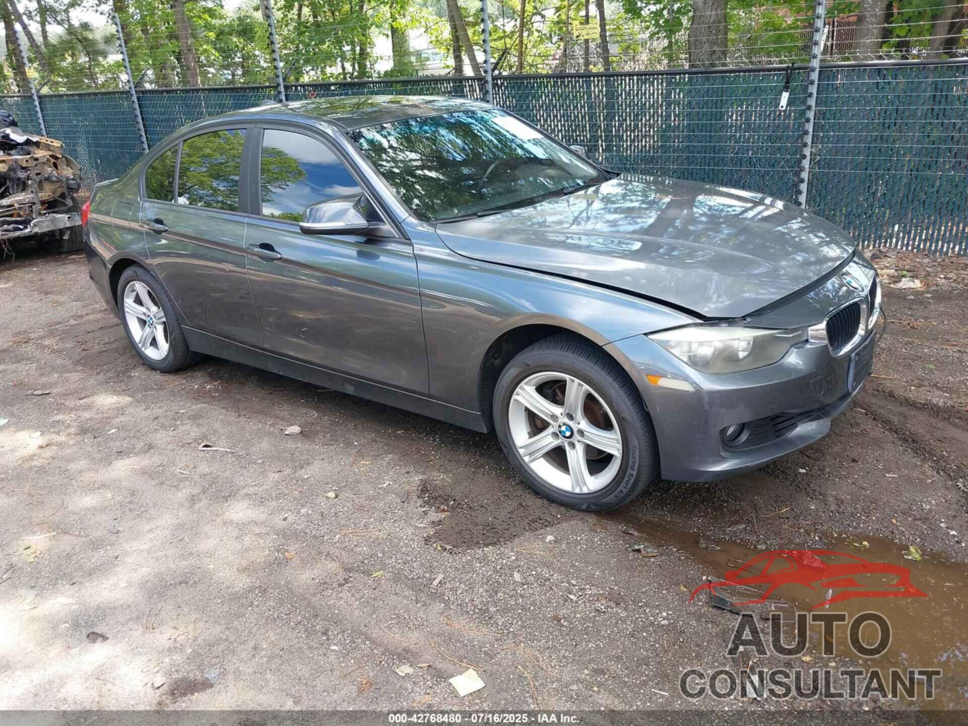 BMW 328I 2013 - WBA3B5G53DNS05713
