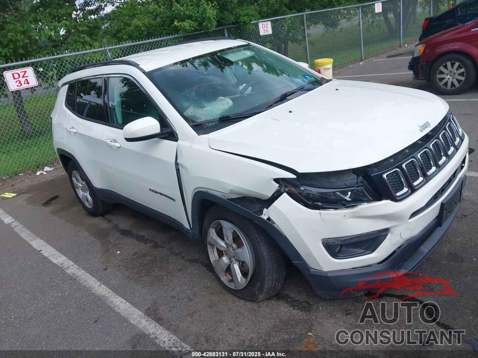JEEP COMPASS 2018 - 3C4NJDBB2JT113462
