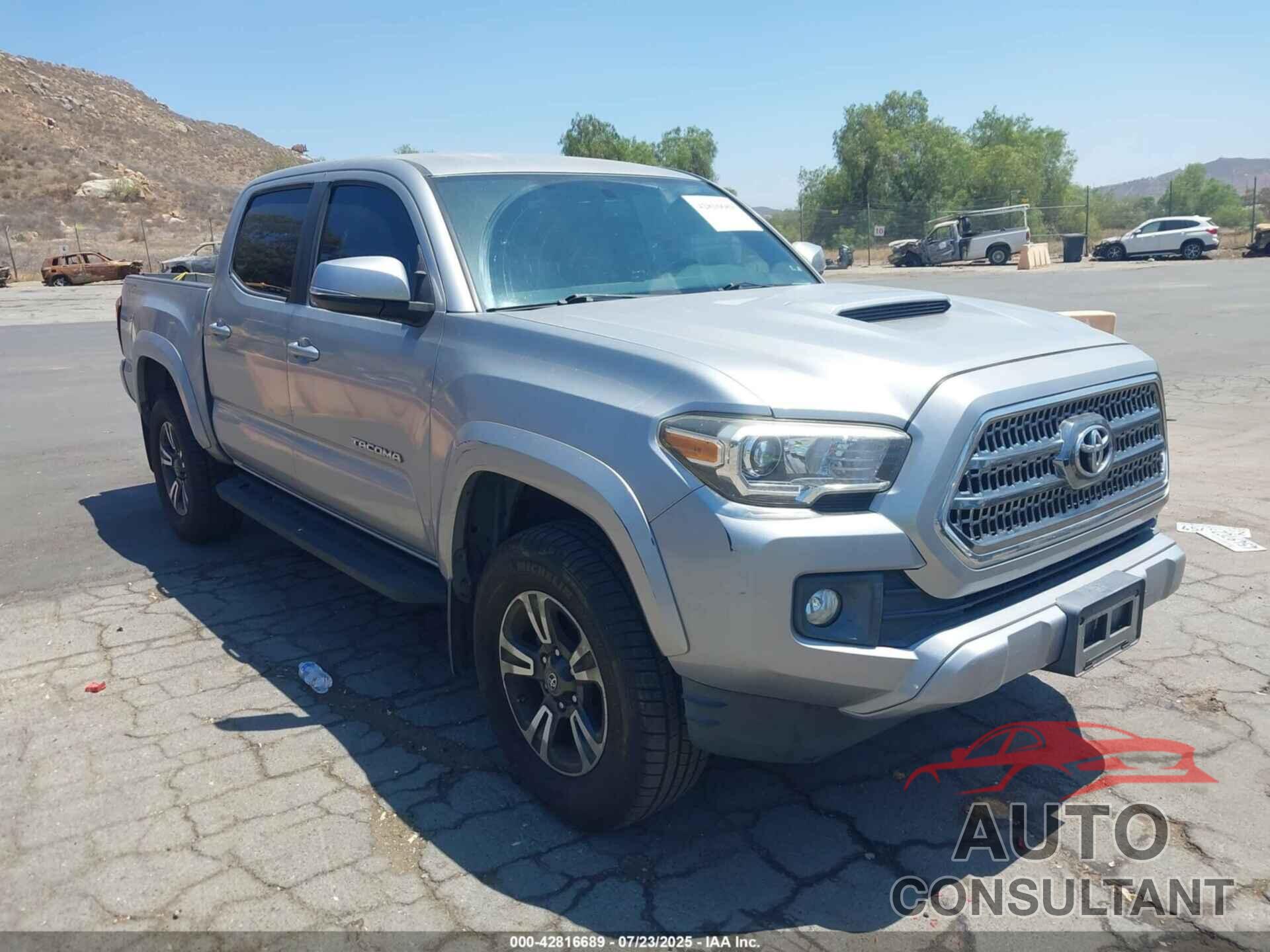 TOYOTA TACOMA 2017 - 3TMAZ5CN2HM029412