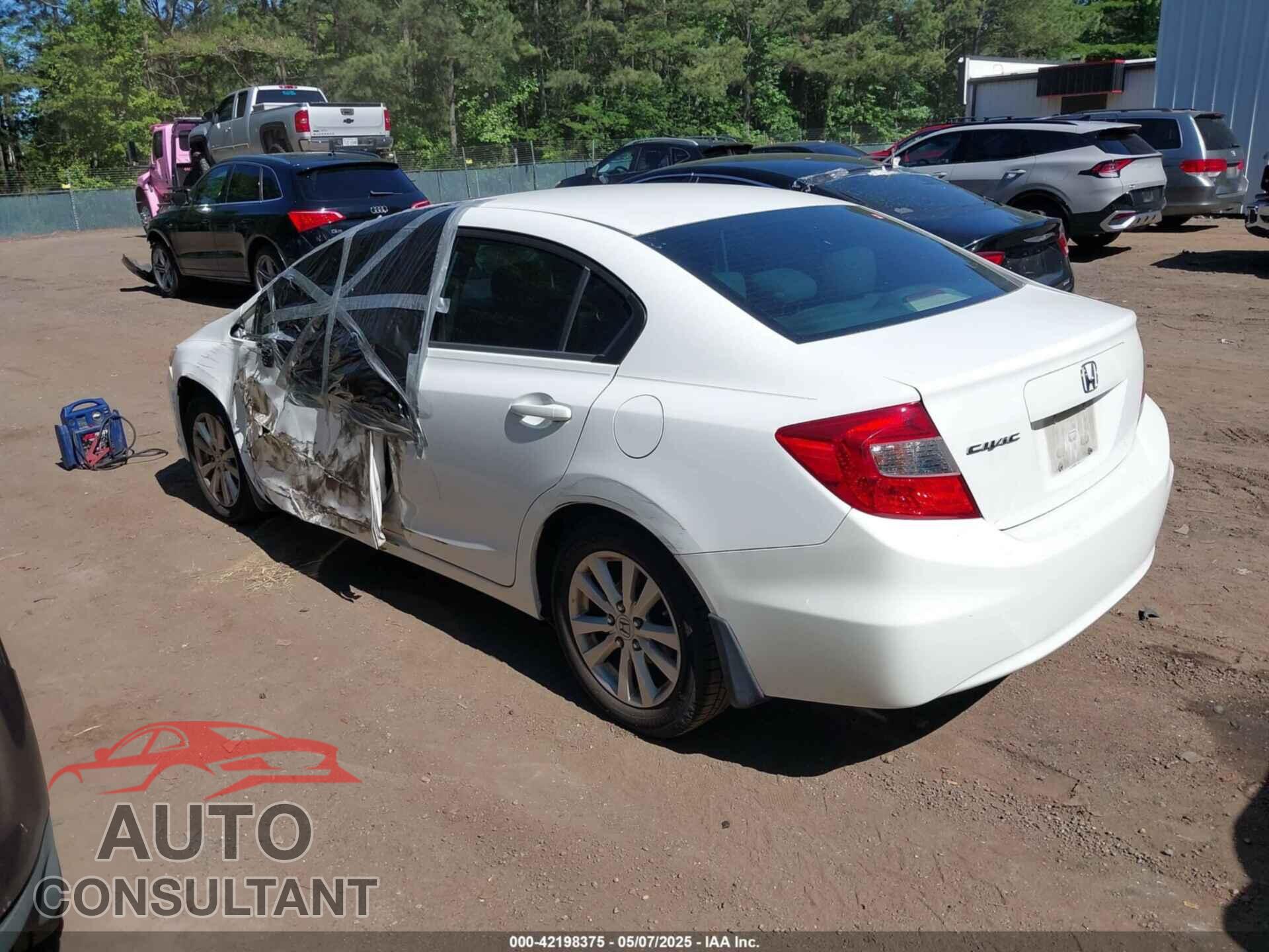 HONDA CIVIC 2012 - 19XFB2F89CE047892