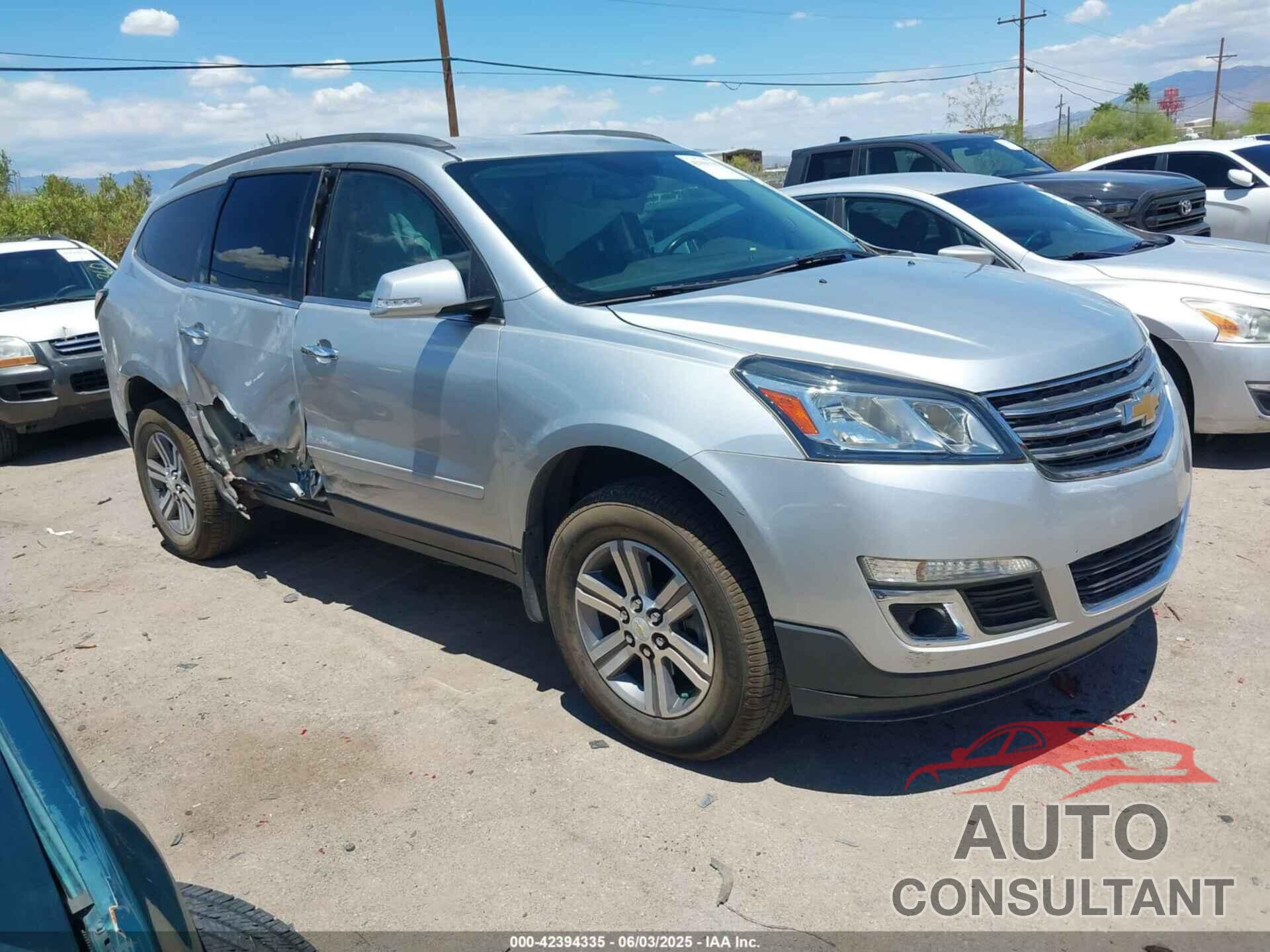 CHEVROLET TRAVERSE 2015 - 1GNKRHKD4FJ135456