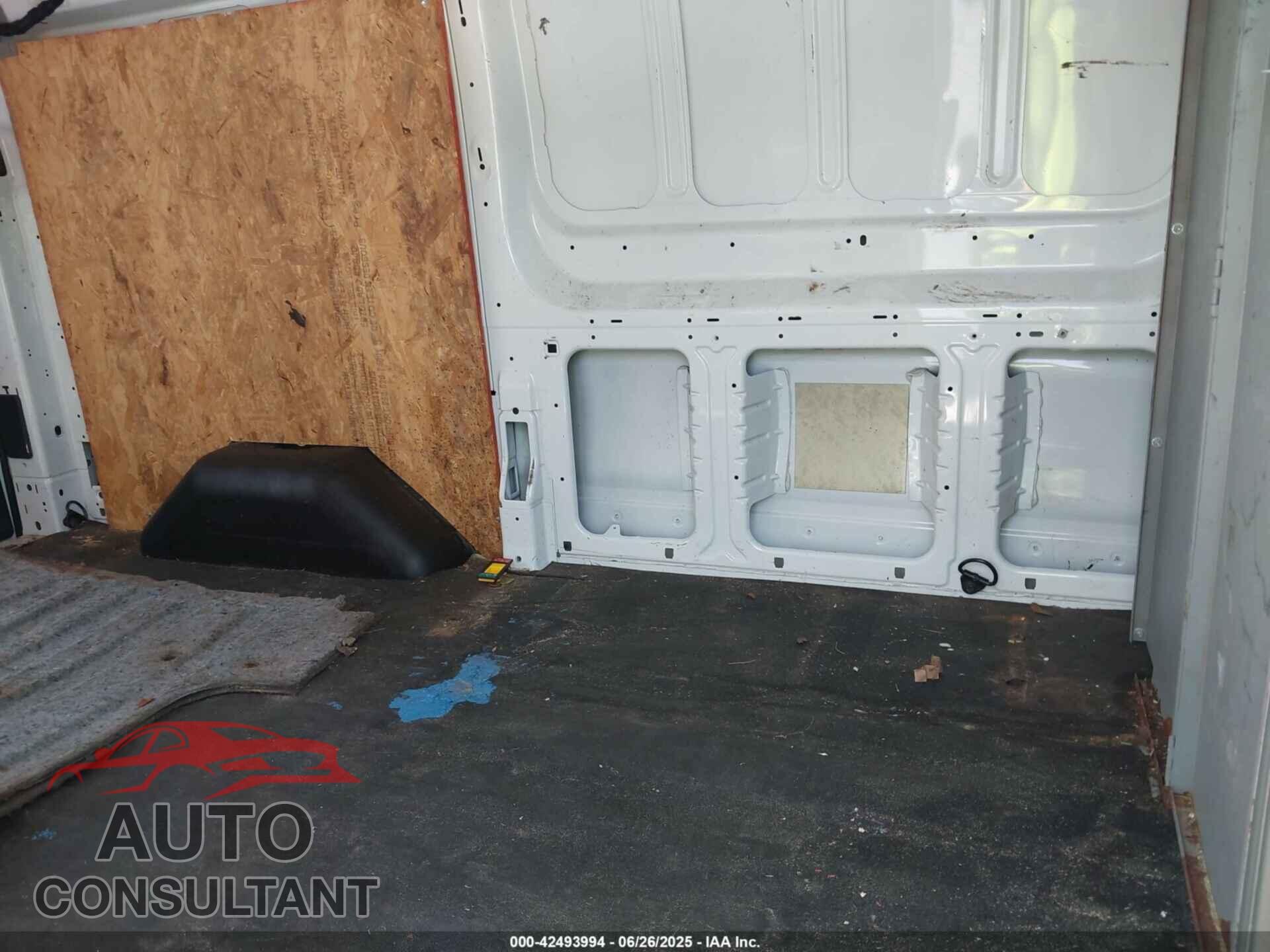 FORD TRANSIT-150 2015 - 1FTNE1YM9FKA16926
