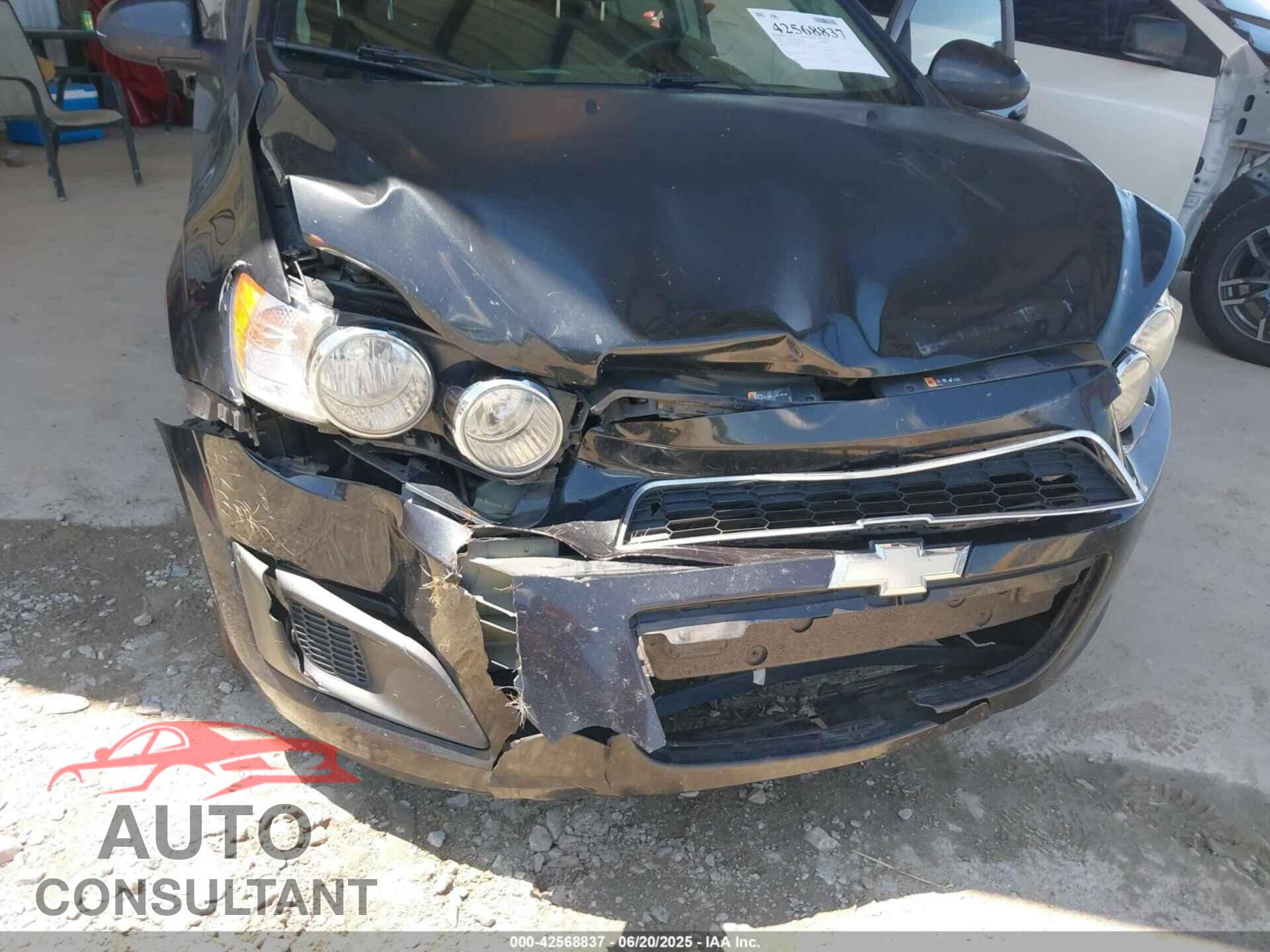 CHEVROLET SONIC 2014 - 1G1JC5SH4E4241628