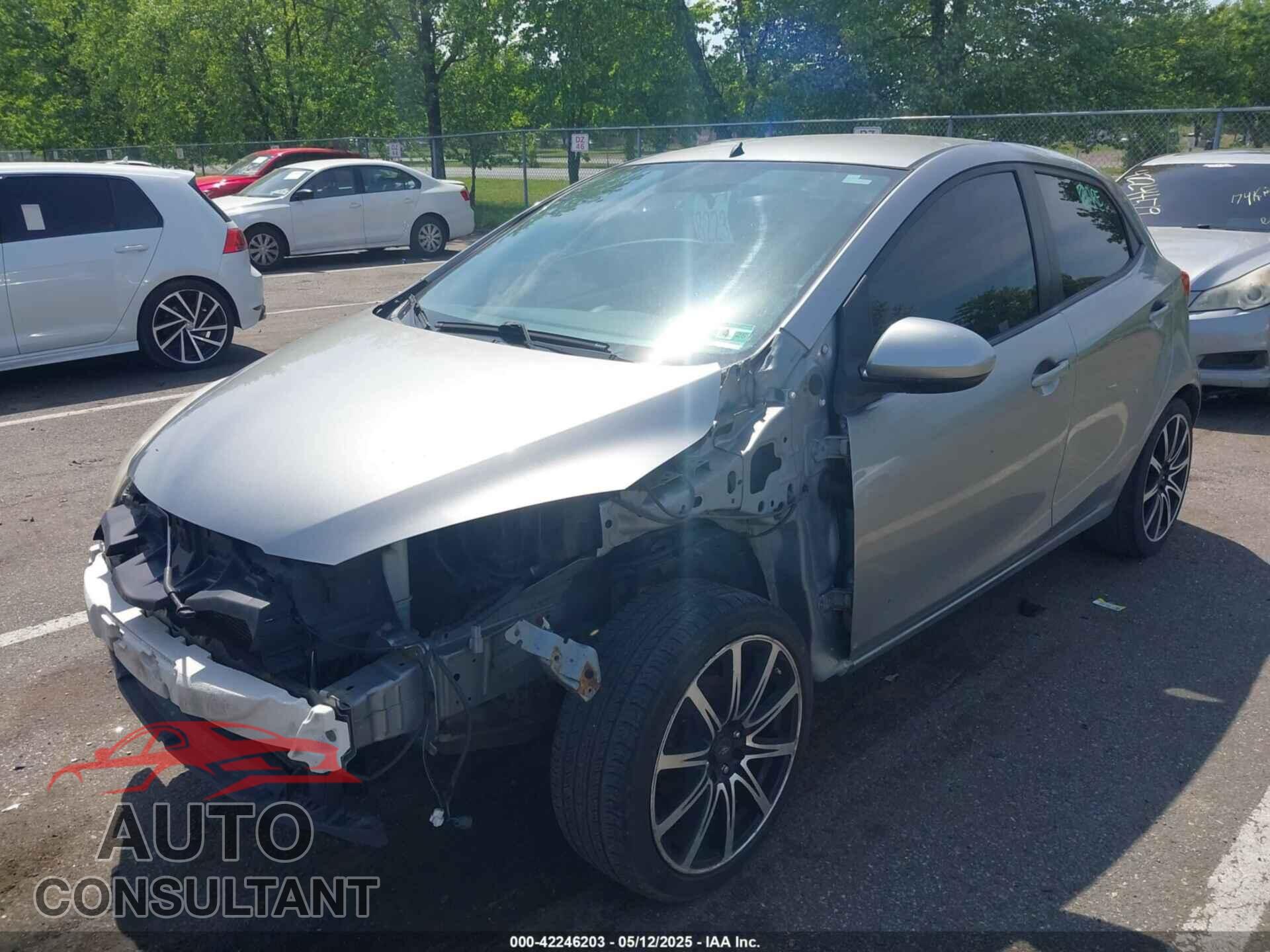 MAZDA MAZDA2 2013 - JM1DE1KY3D0155014
