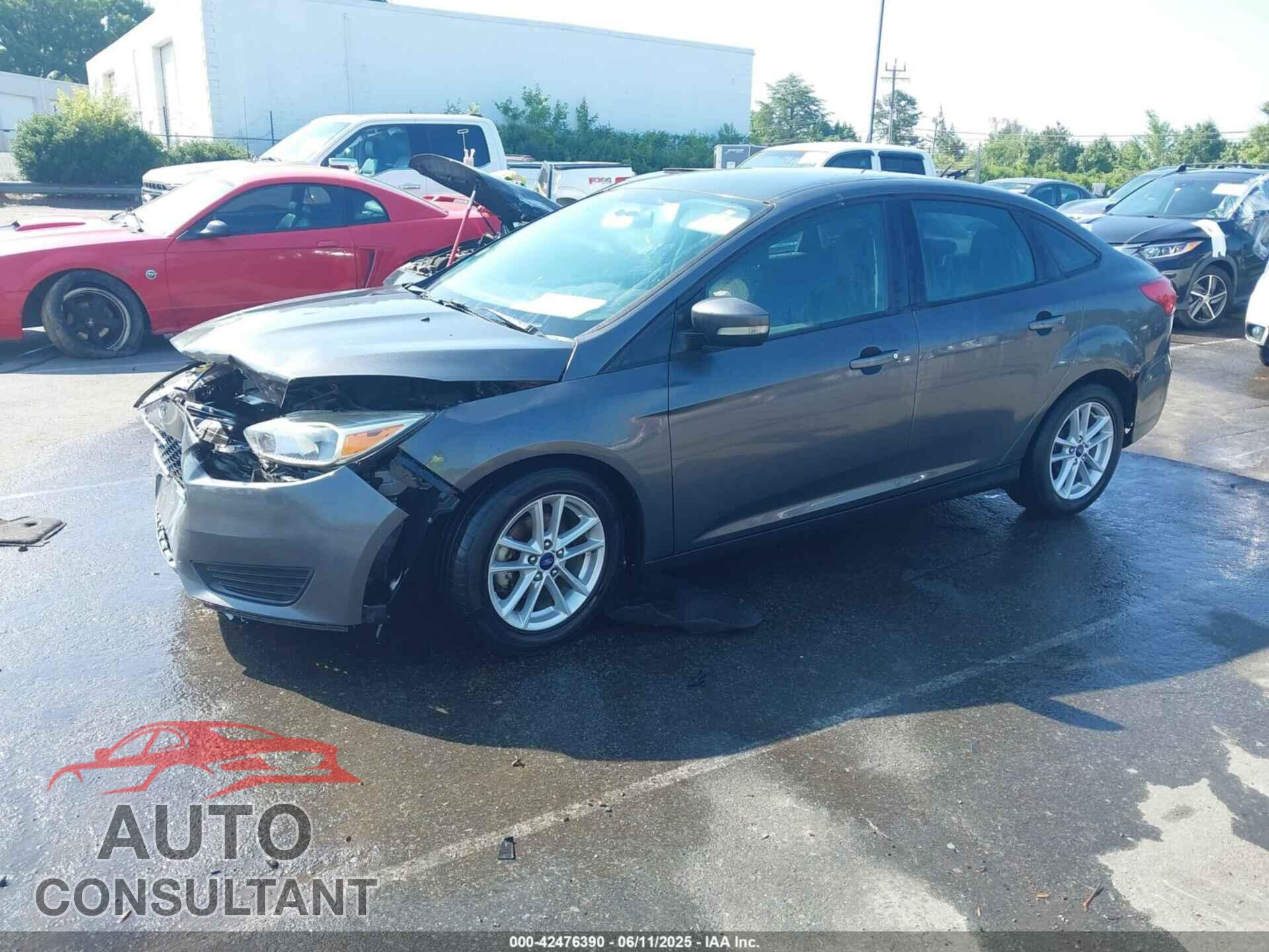 FORD FOCUS 2017 - 1FADP3F26HL317546