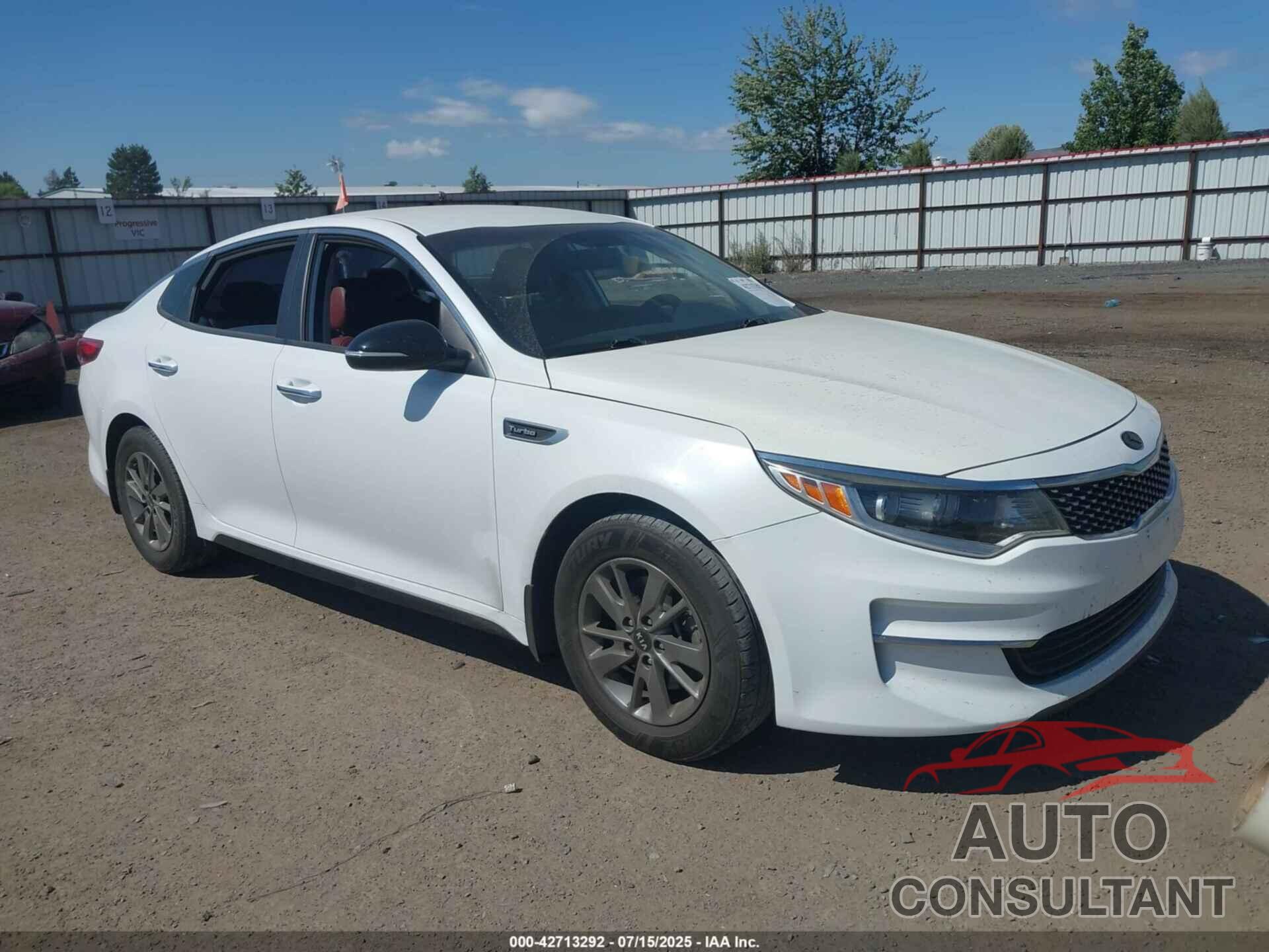KIA OPTIMA 2017 - 5XXGT4L17HG143104