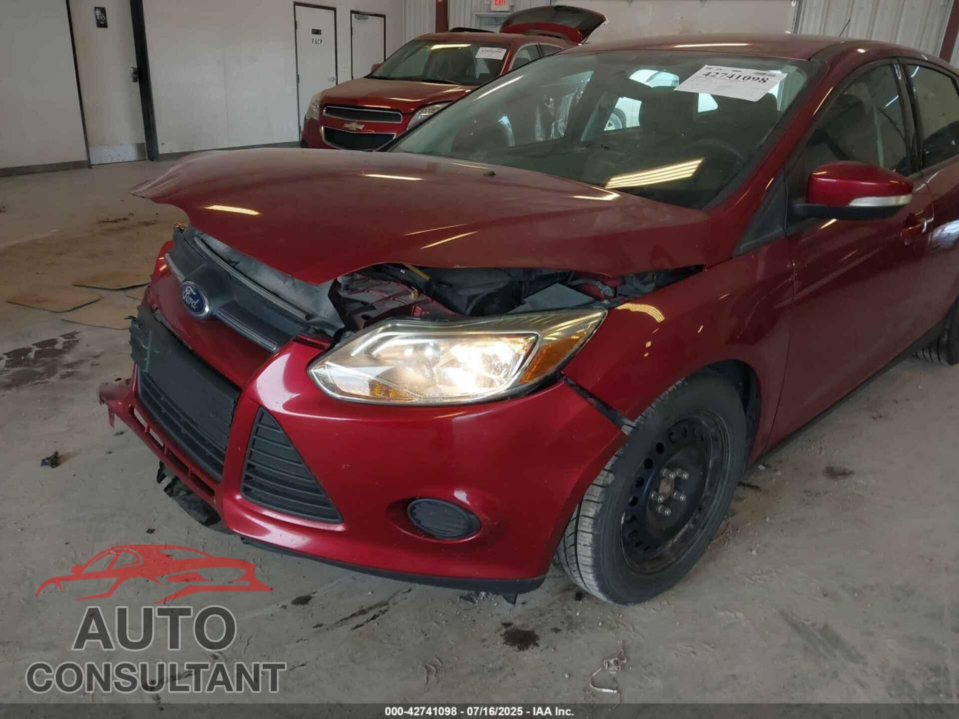 FORD FOCUS 2014 - 1FADP3F2XEL137403