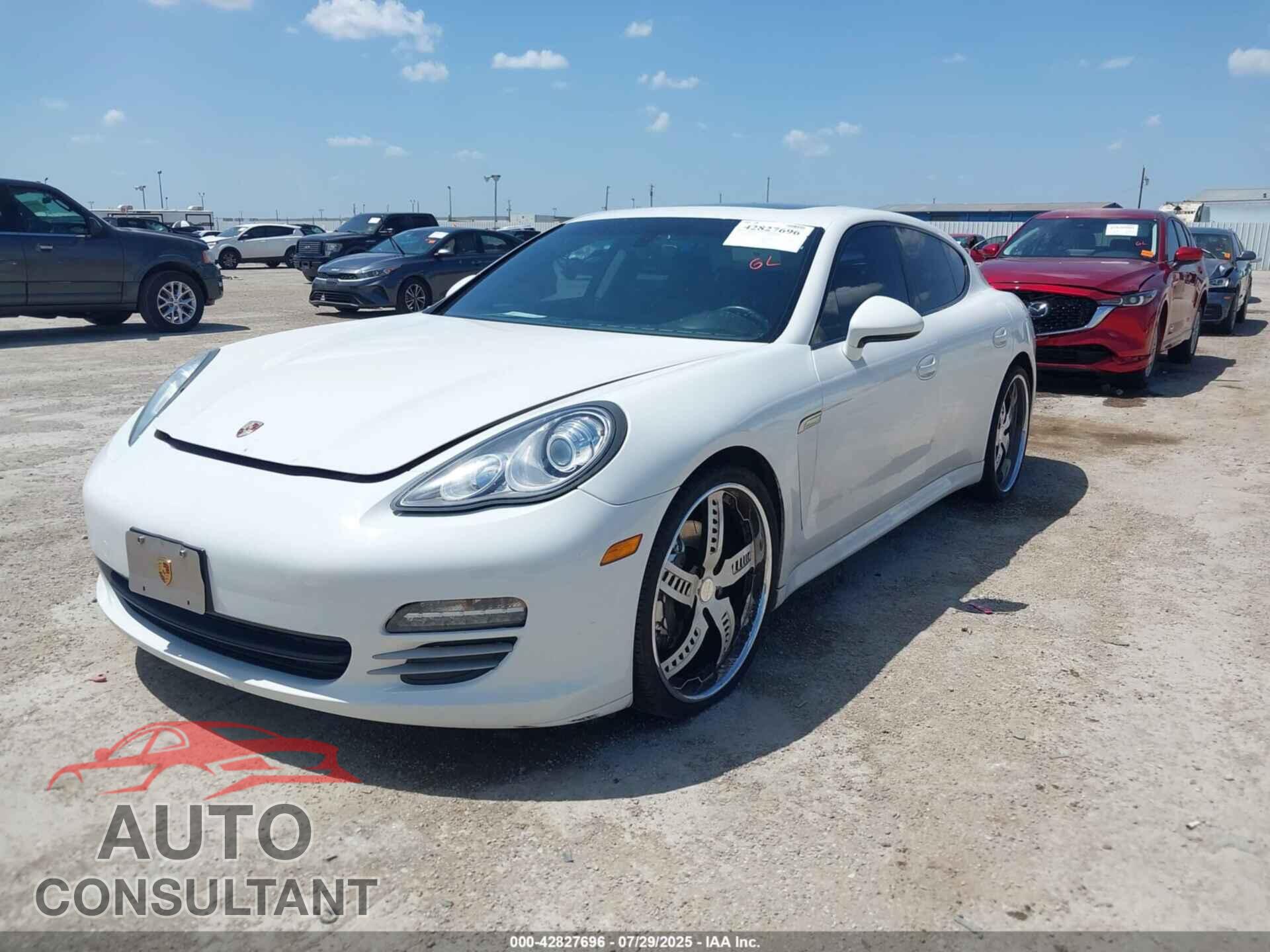 PORSCHE PANAMERA 2011 - WP0AA2A7XBL012828
