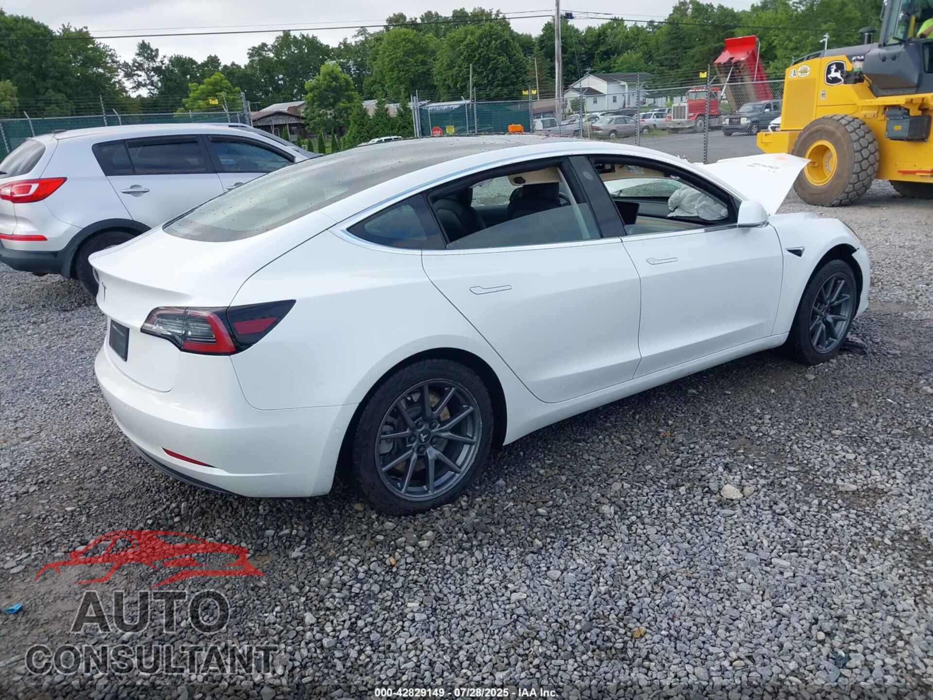 TESLA MODEL 3 2019 - 5YJ3E1EA4KF326457