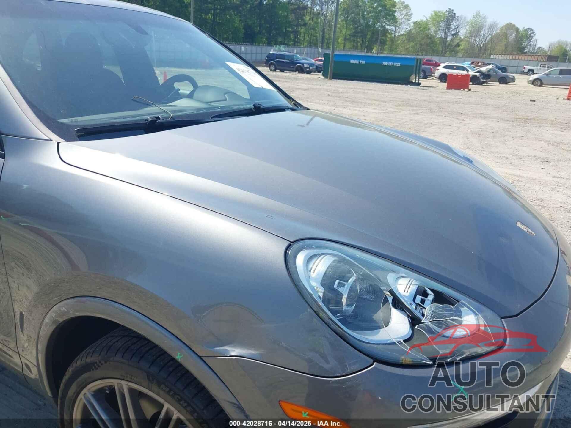 PORSCHE CAYENNE 2018 - WP1AB2A21JLA60264