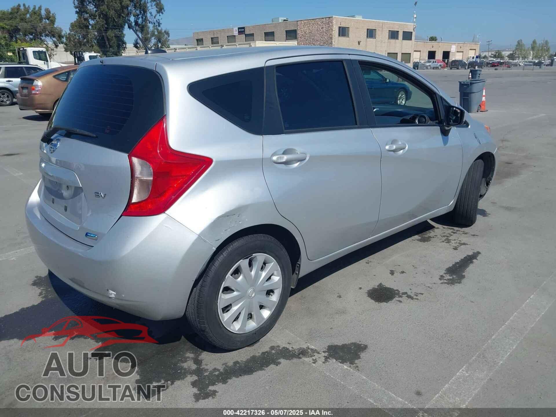 NISSAN VERSA NOTE 2015 - 3N1CE2CP3FL421485