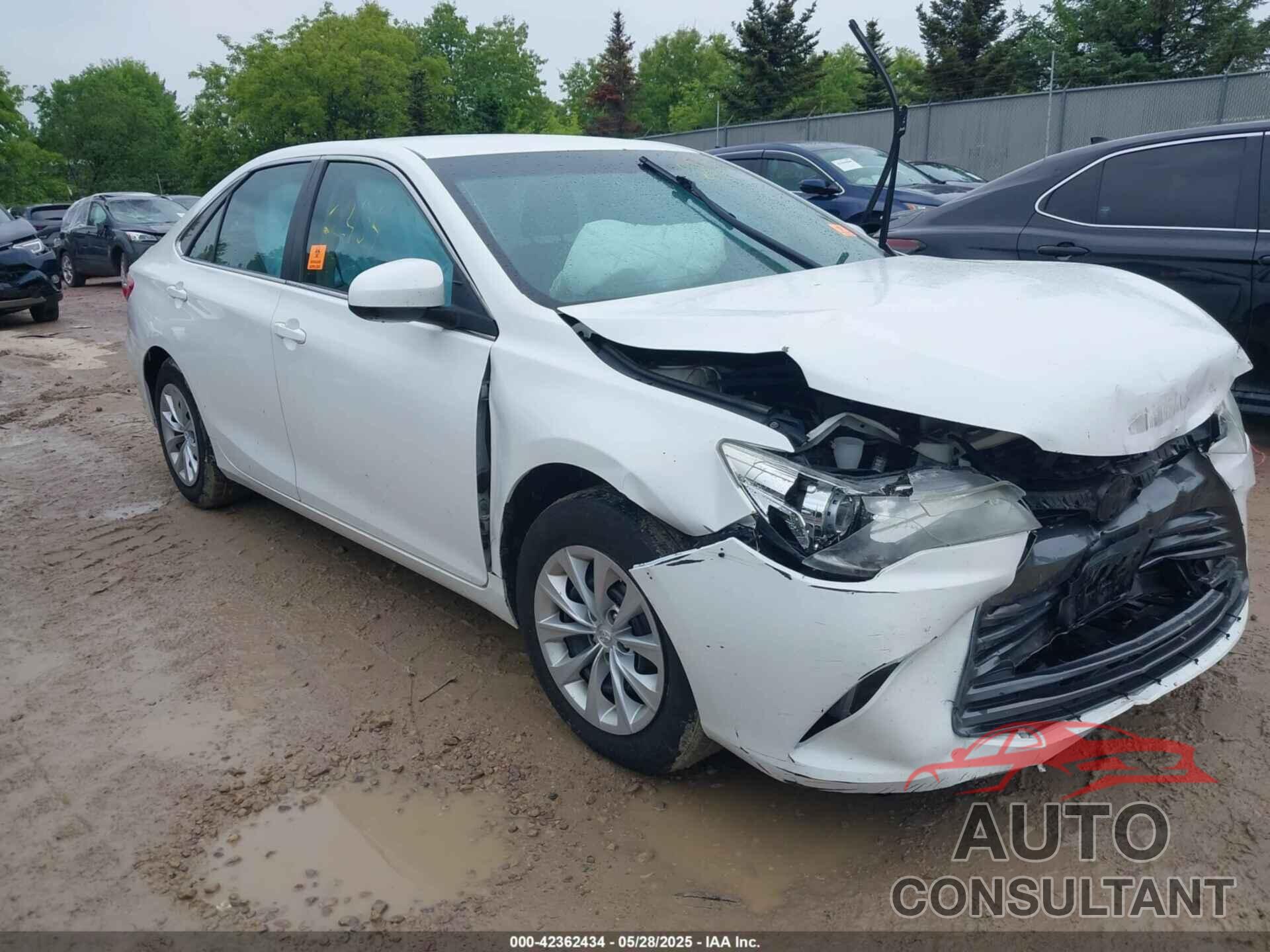 TOYOTA CAMRY 2015 - 4T4BF1FK5FR495014