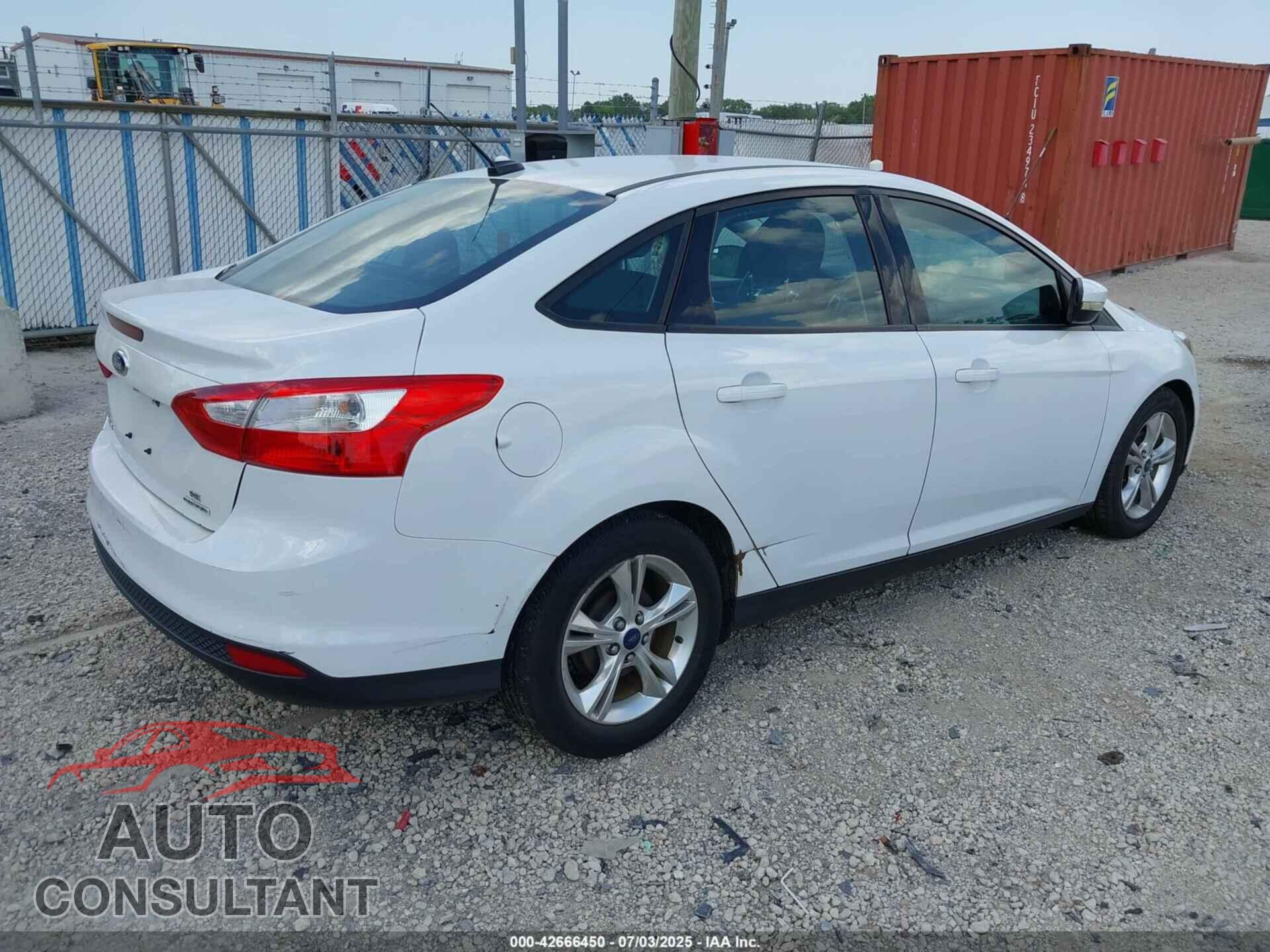 FORD FOCUS 2014 - 1FADP3F20EL244976