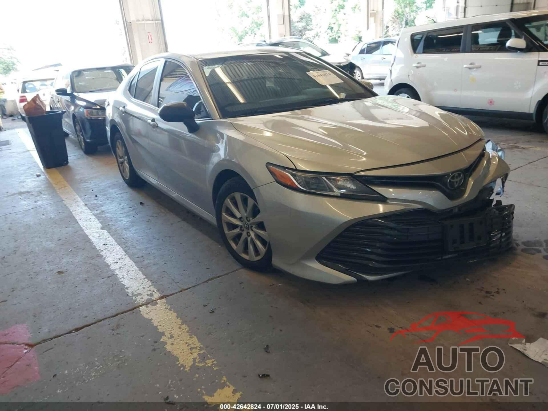 TOYOTA CAMRY 2018 - JTNB11HK9J3021832