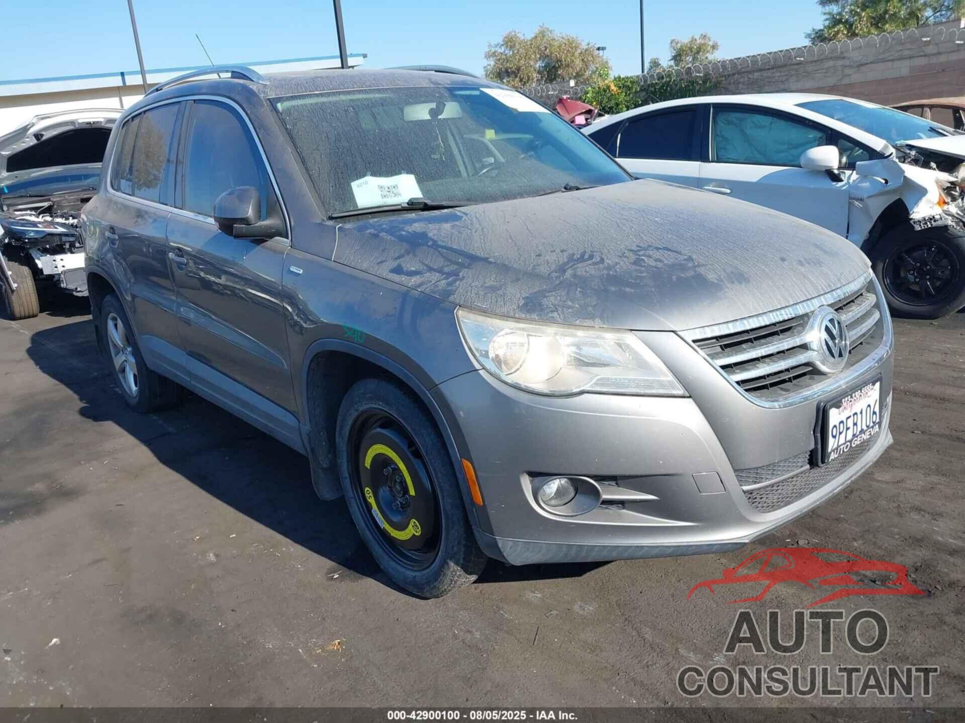 VOLKSWAGEN TIGUAN 2010 - WVGAV7AX3AW515482