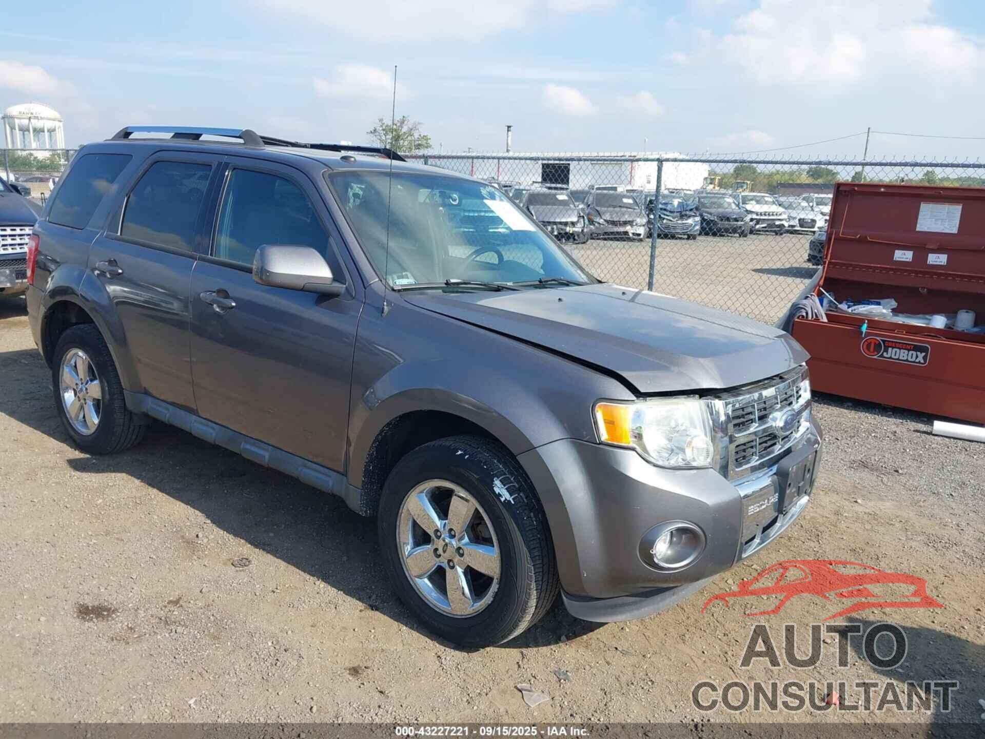 FORD ESCAPE 2010 - 1FMCU9EG4AKA04940