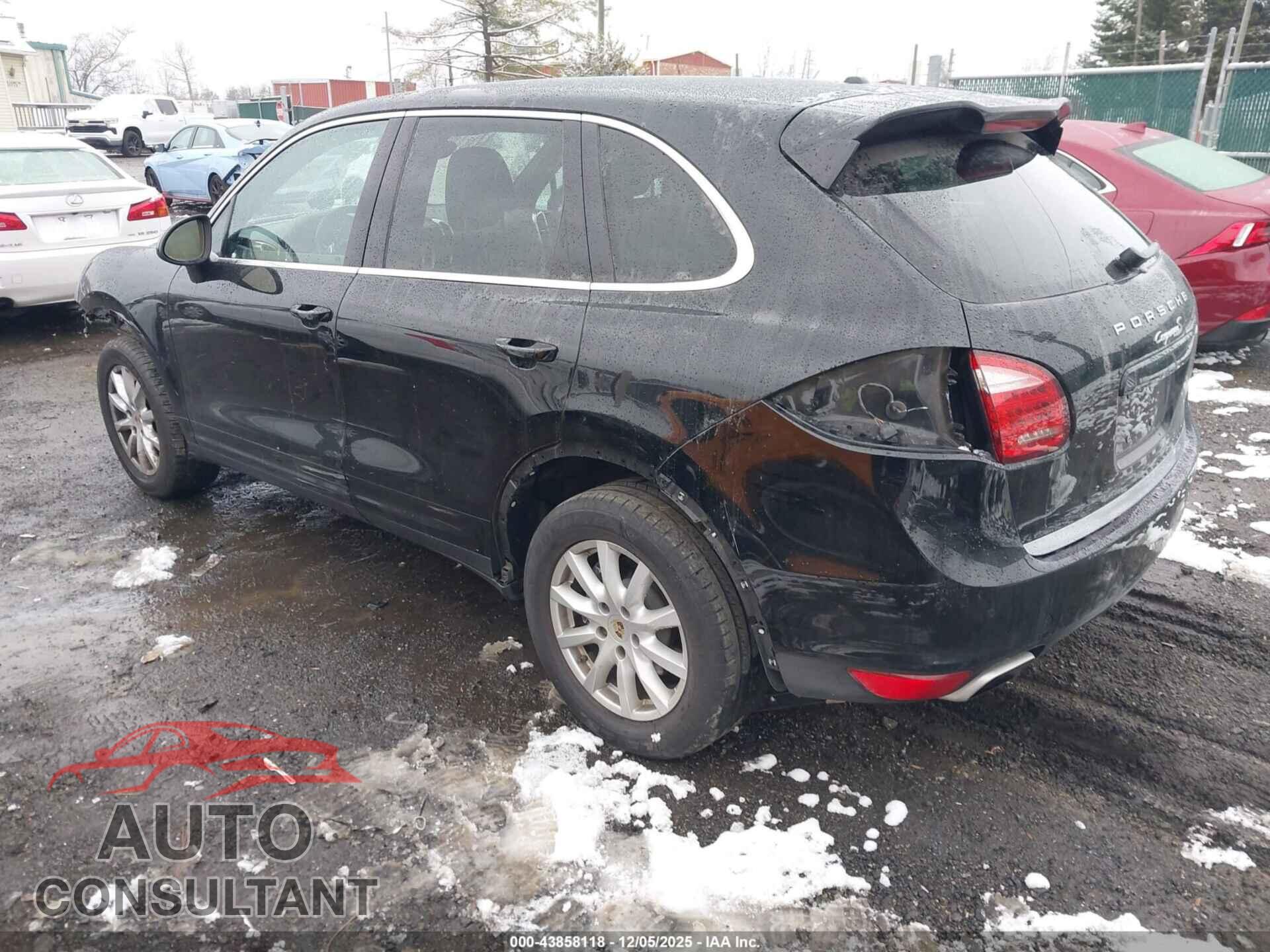PORSCHE CAYENNE 2012 - WP1AA2A27CLA08353