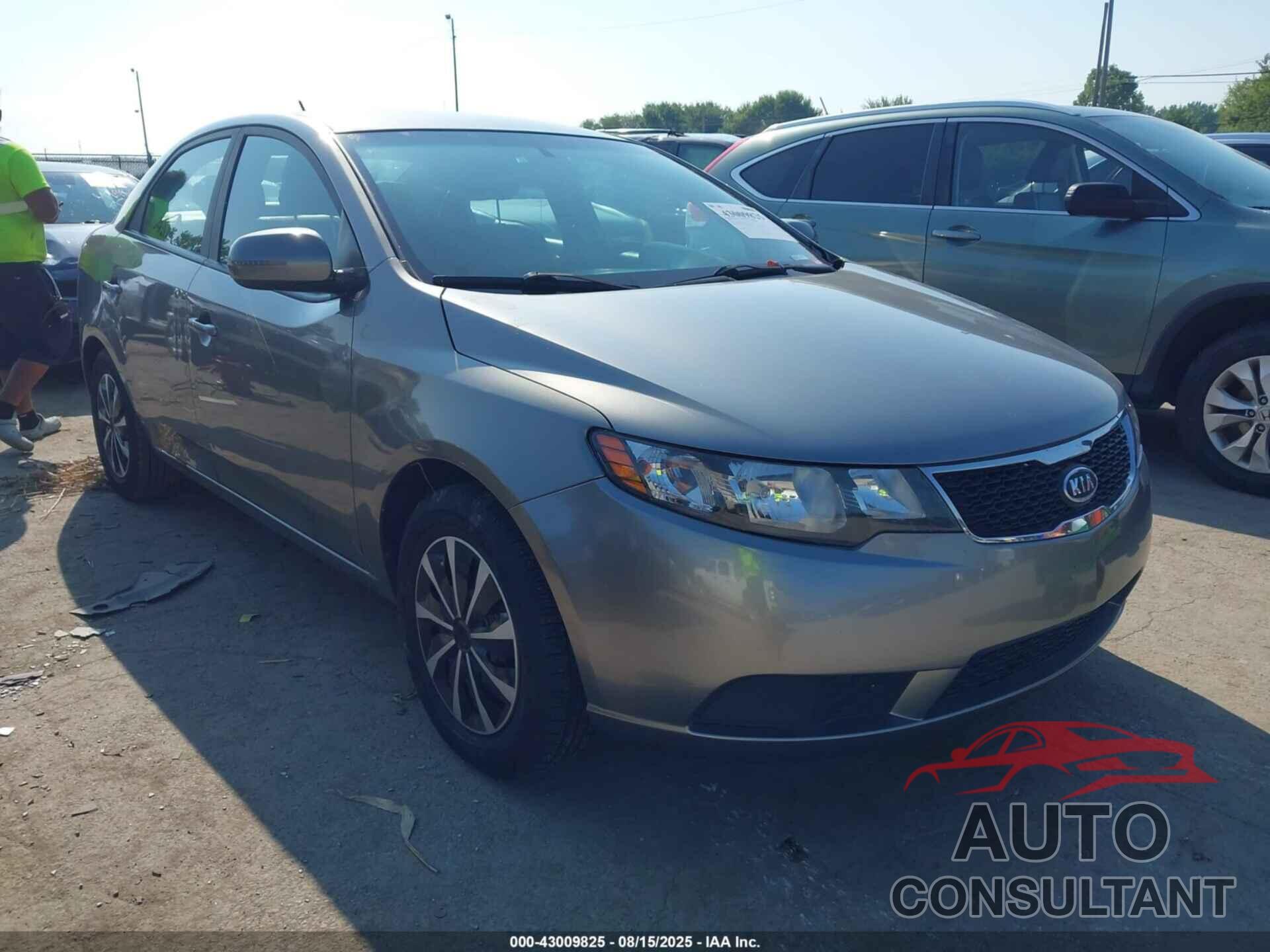 KIA FORTE 2012 - KNAFU4A28C5571391
