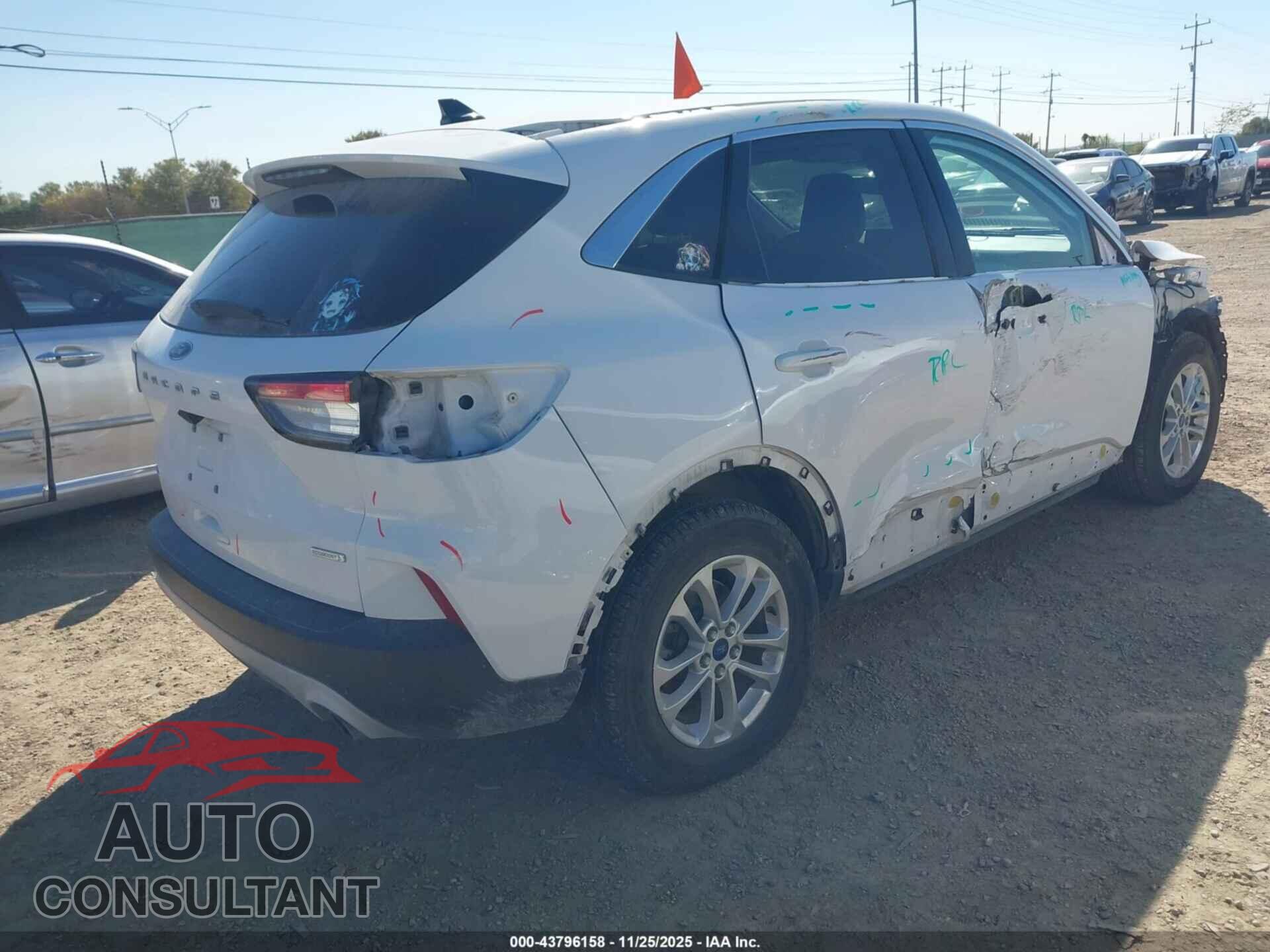 FORD ESCAPE 2020 - 1FMCU0G66LUA31273