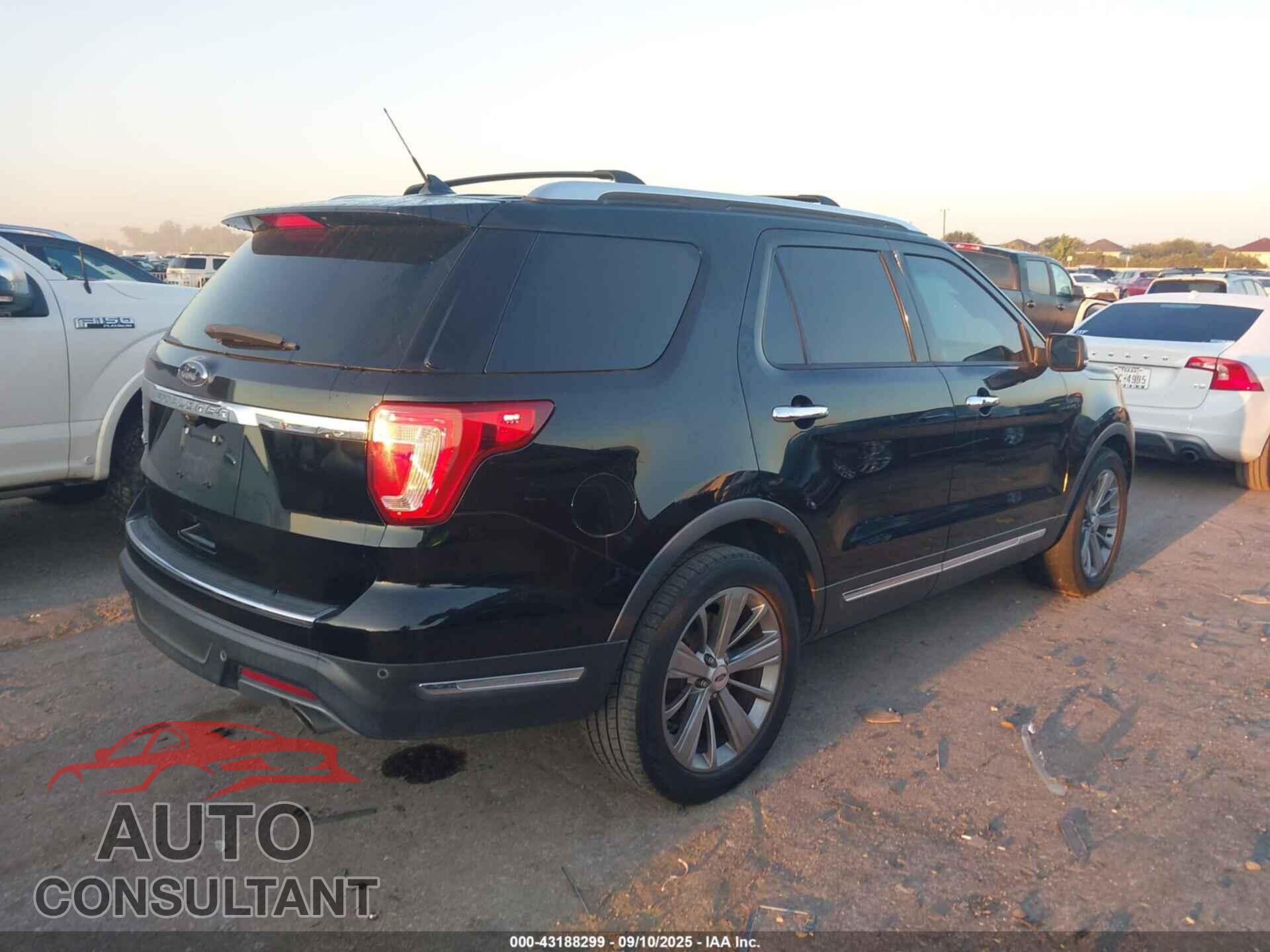FORD EXPLORER 2018 - 1FM5K7F86JGB66792