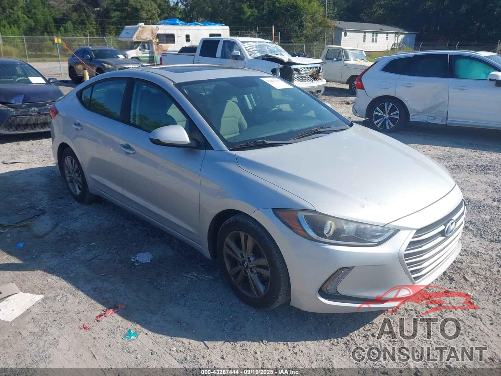 HYUNDAI ELANTRA 2018 - 5NPD84LF4JH375749