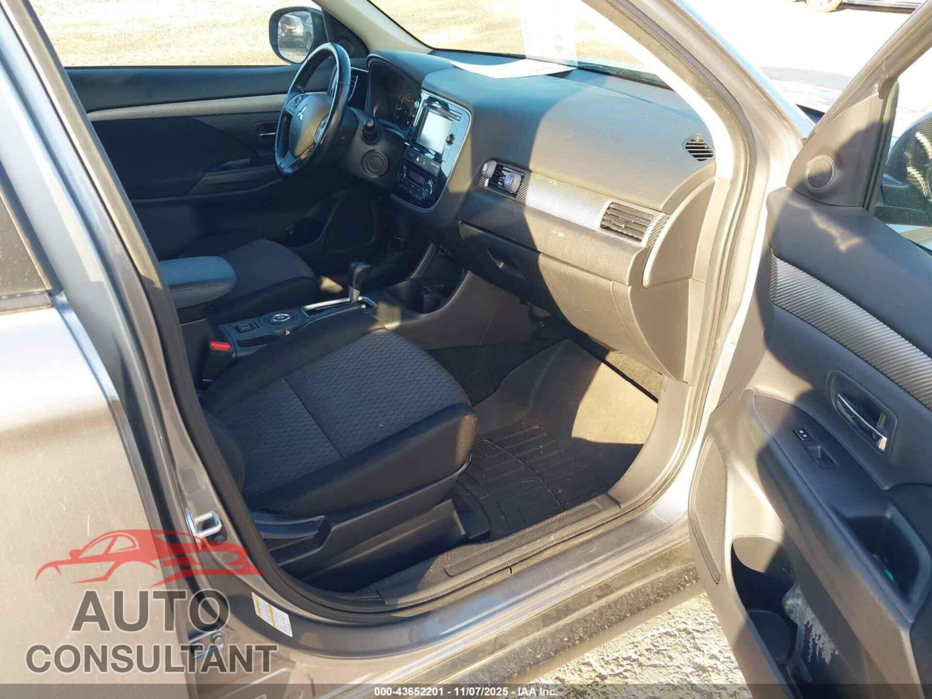 MITSUBISHI OUTLANDER 2014 - JA4AZ3A35EZ002425