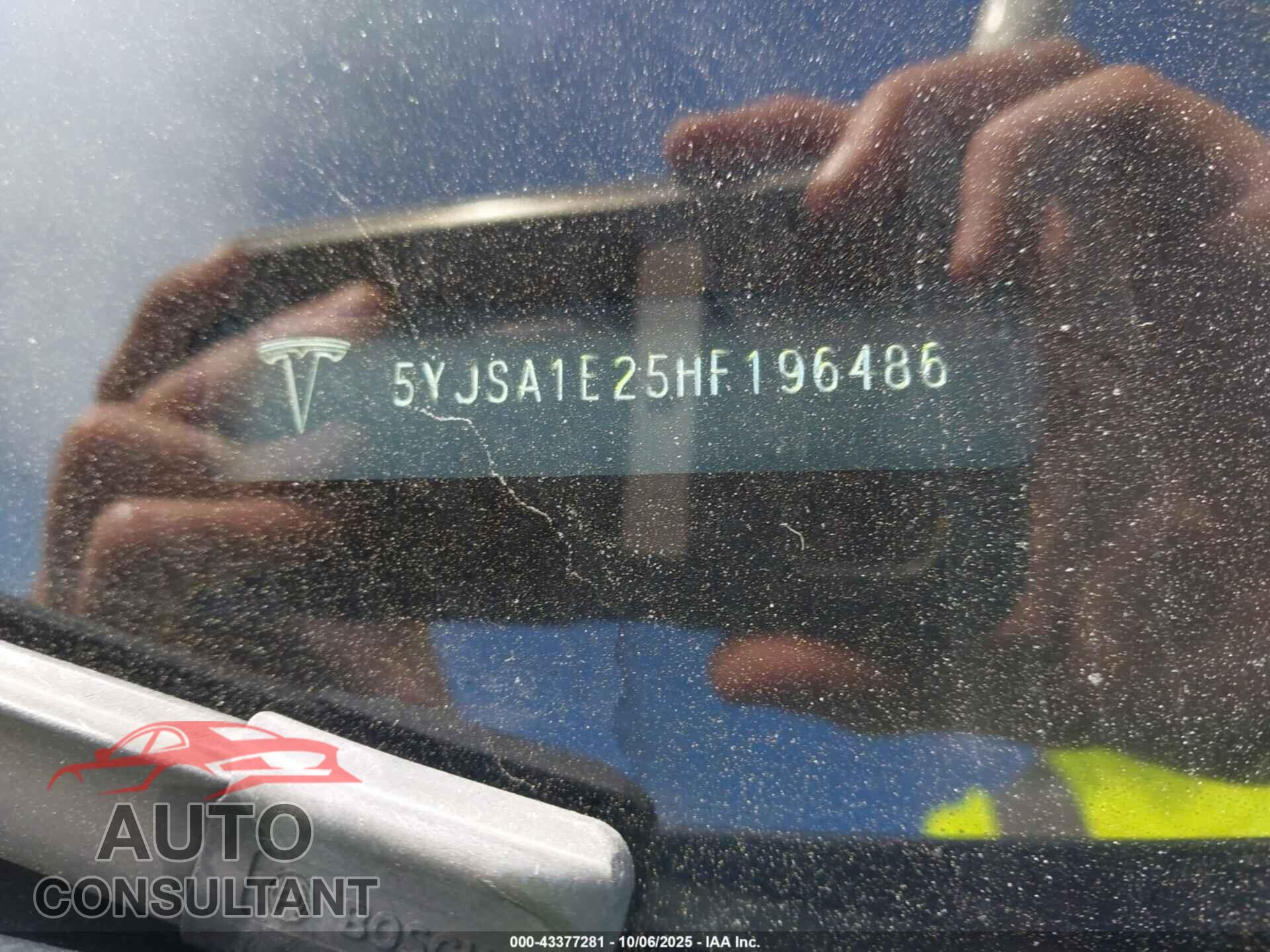TESLA MODEL S 2017 - 5YJSA1E25HF196486