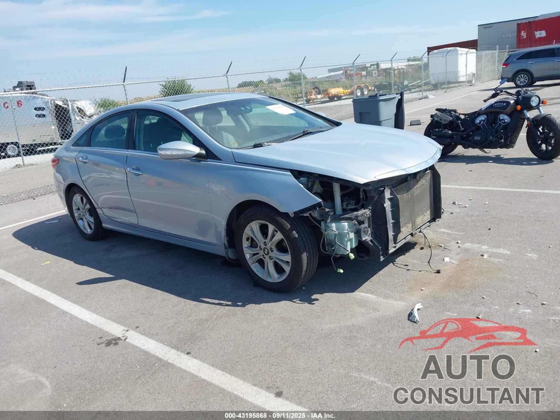 HYUNDAI SONATA 2011 - 5NPEC4AC0BH287150