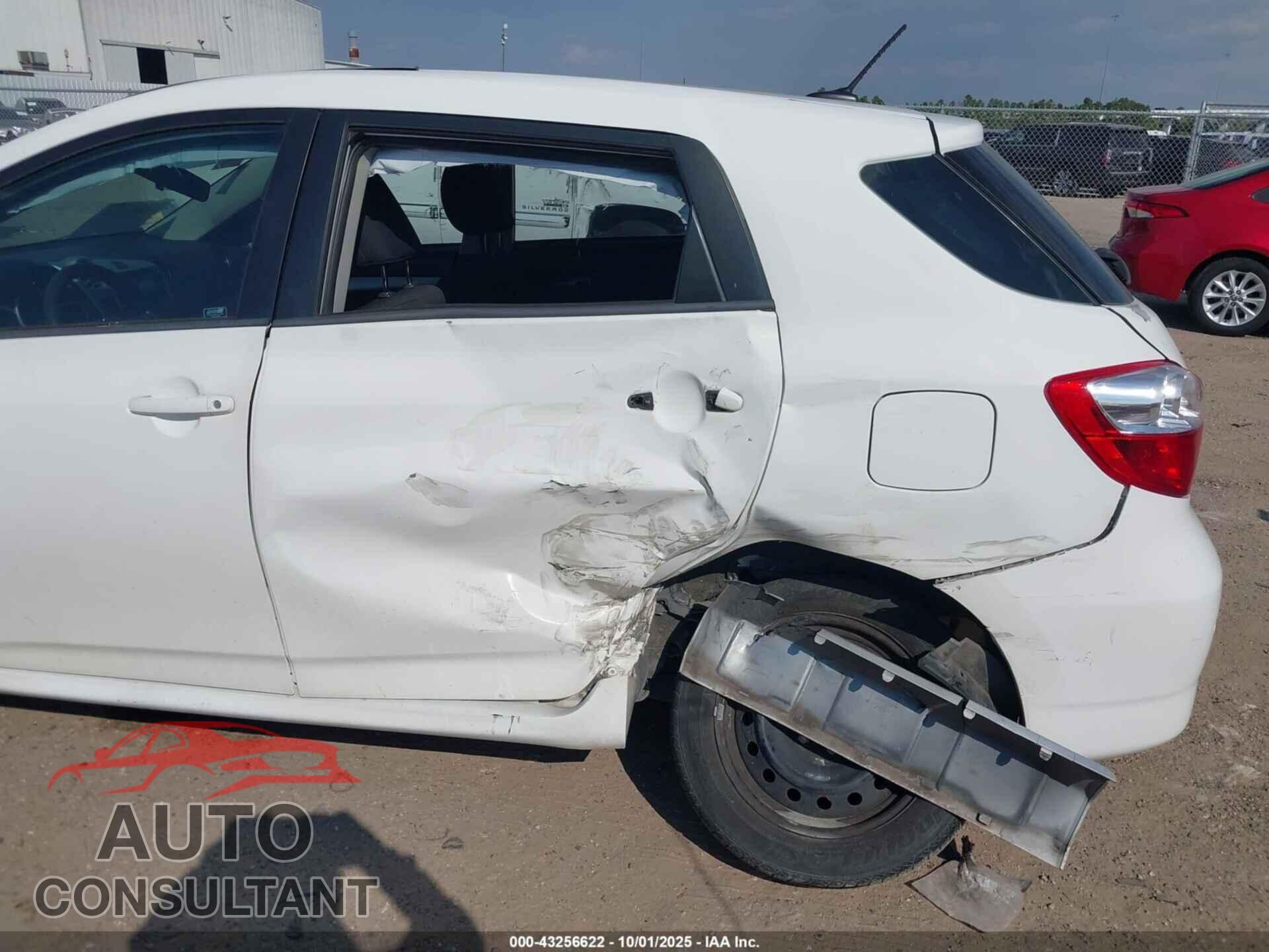 TOYOTA MATRIX 2013 - 2T1KU4EE3DC932942