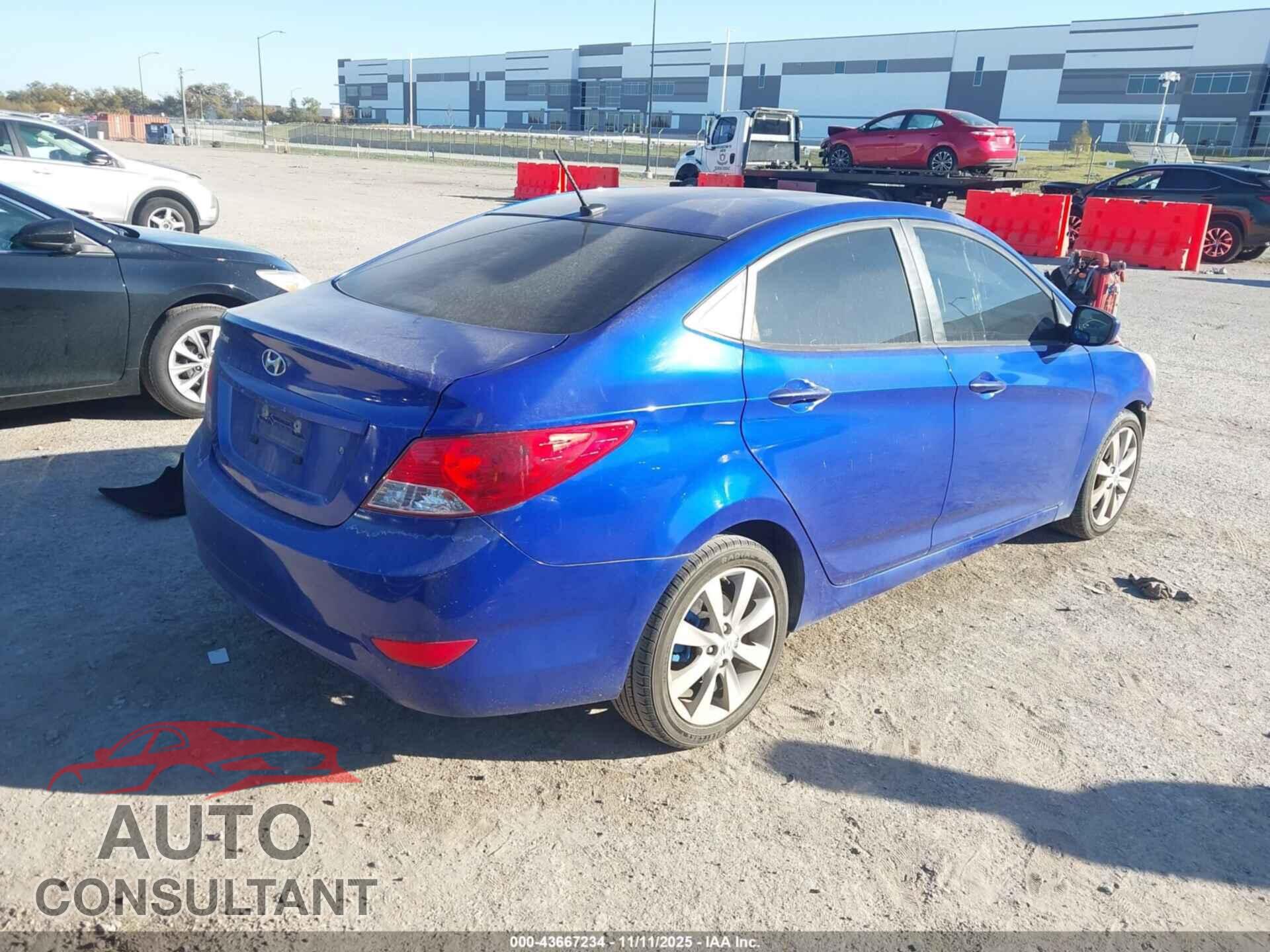 HYUNDAI ACCENT 2013 - KMHCU4AE3DU463473