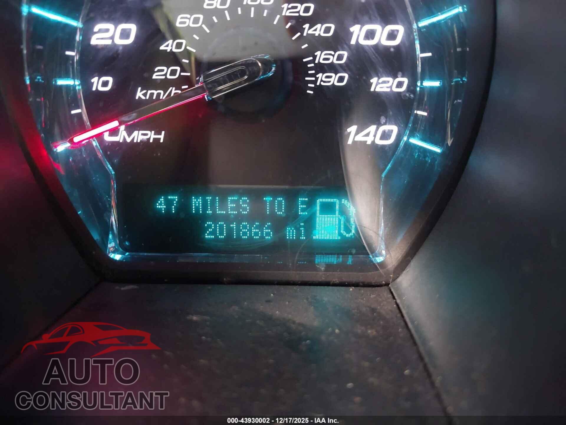 FORD TAURUS 2010 - 1FAHP2FW4AG166932