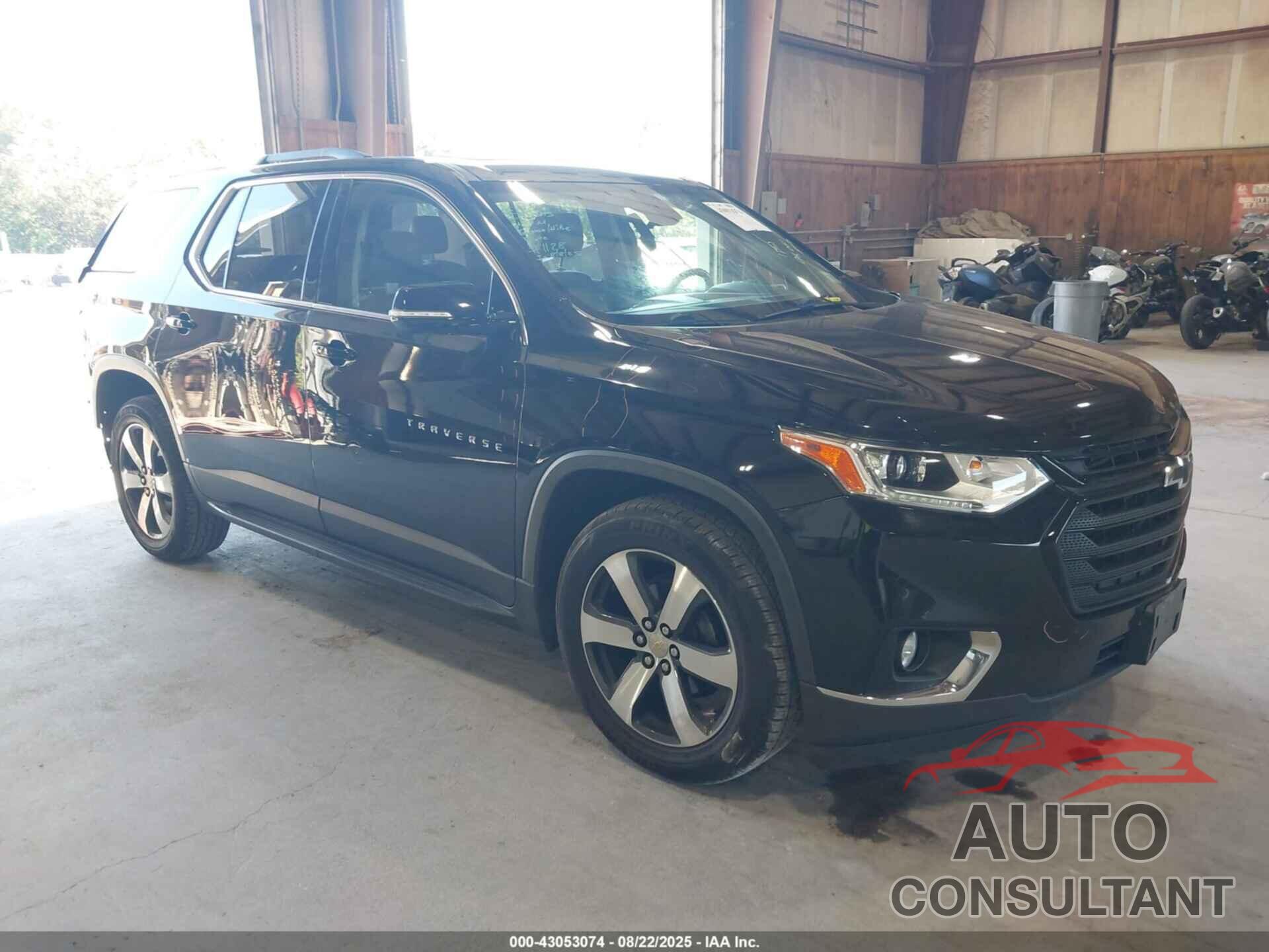 CHEVROLET TRAVERSE 2018 - 1GNEVHKW2JJ133160