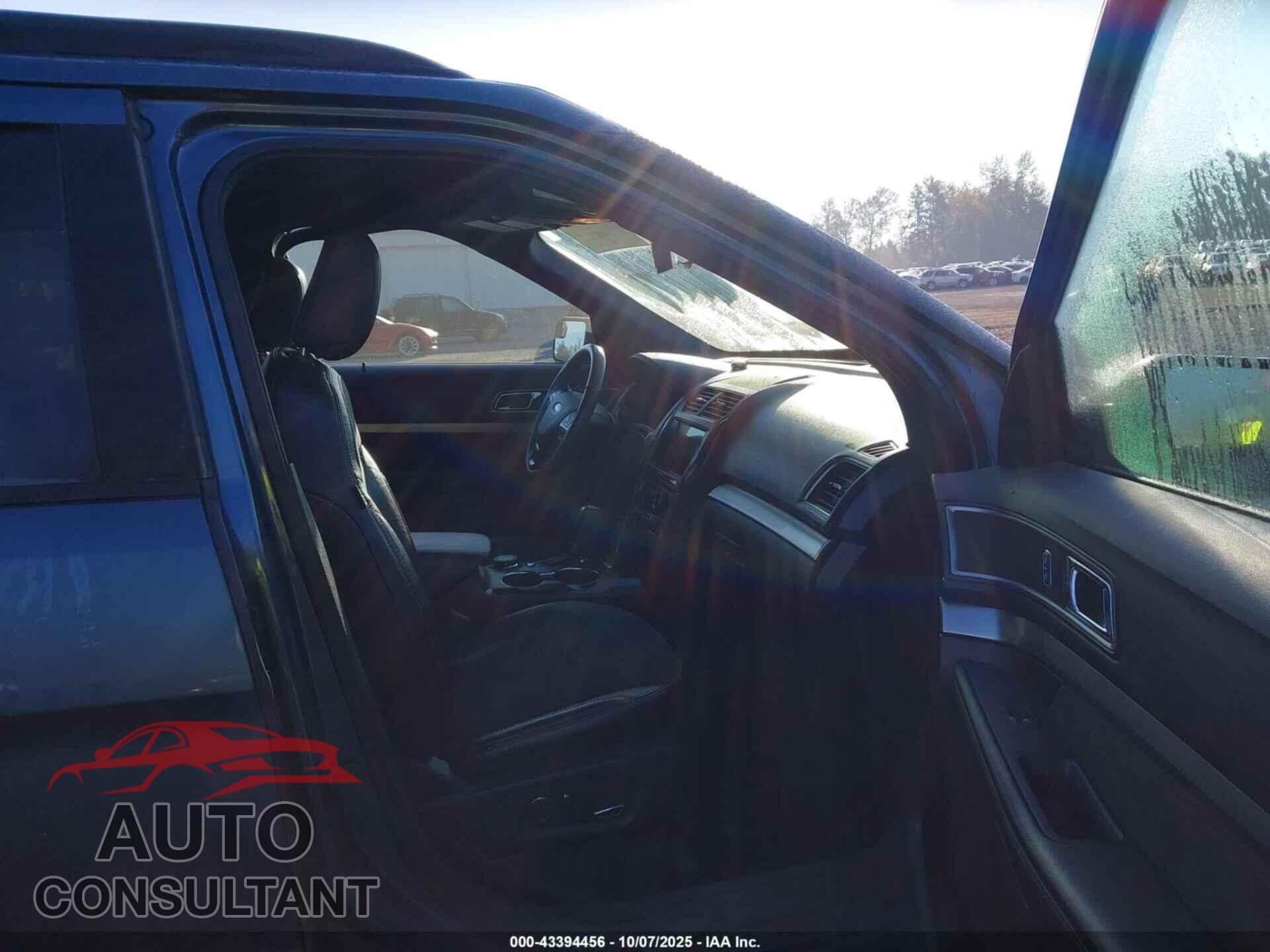 FORD EXPLORER 2018 - 1FM5K8D85JGB57543