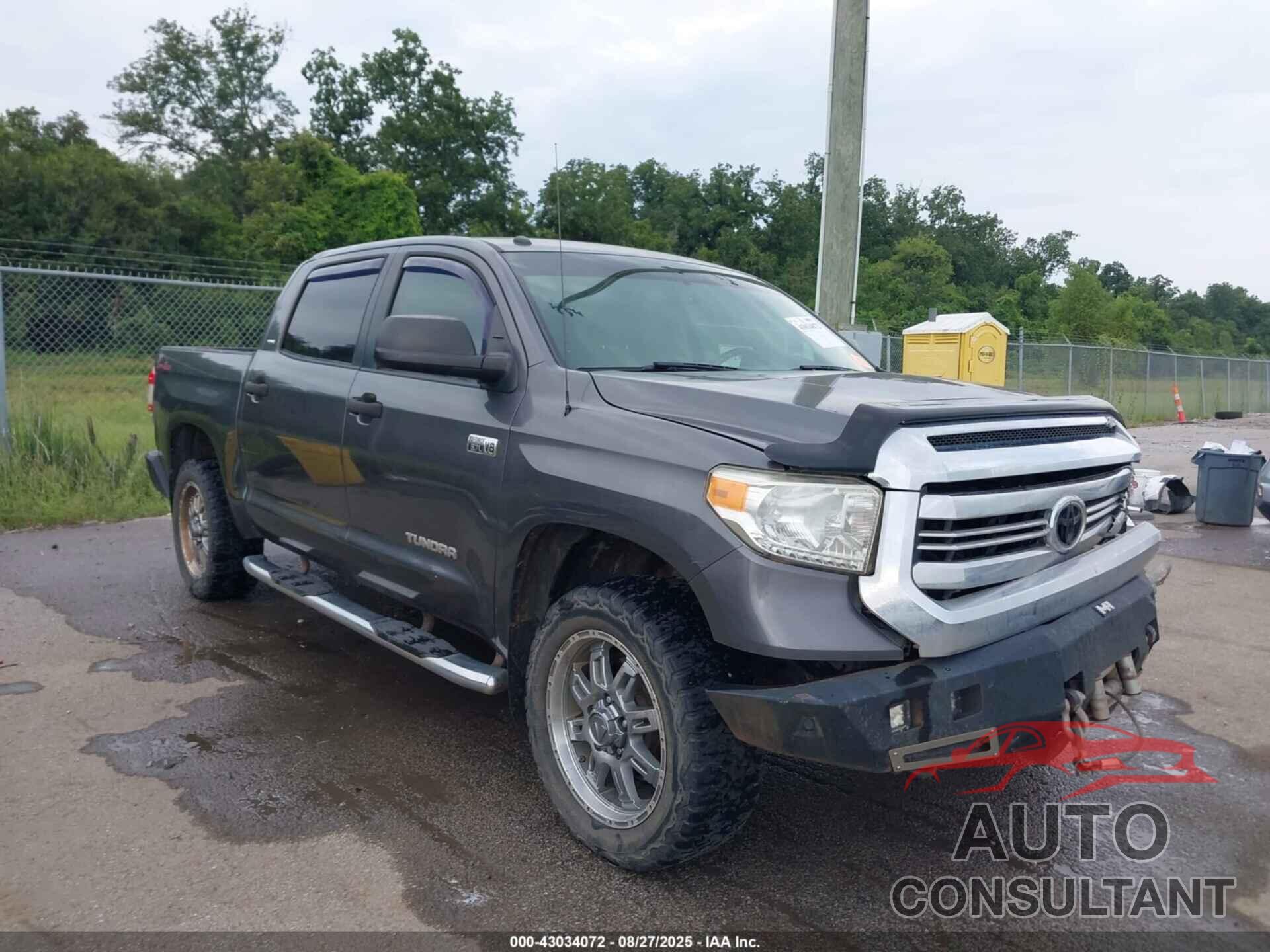 TOYOTA TUNDRA 2017 - 5TFDW5F18HX610325