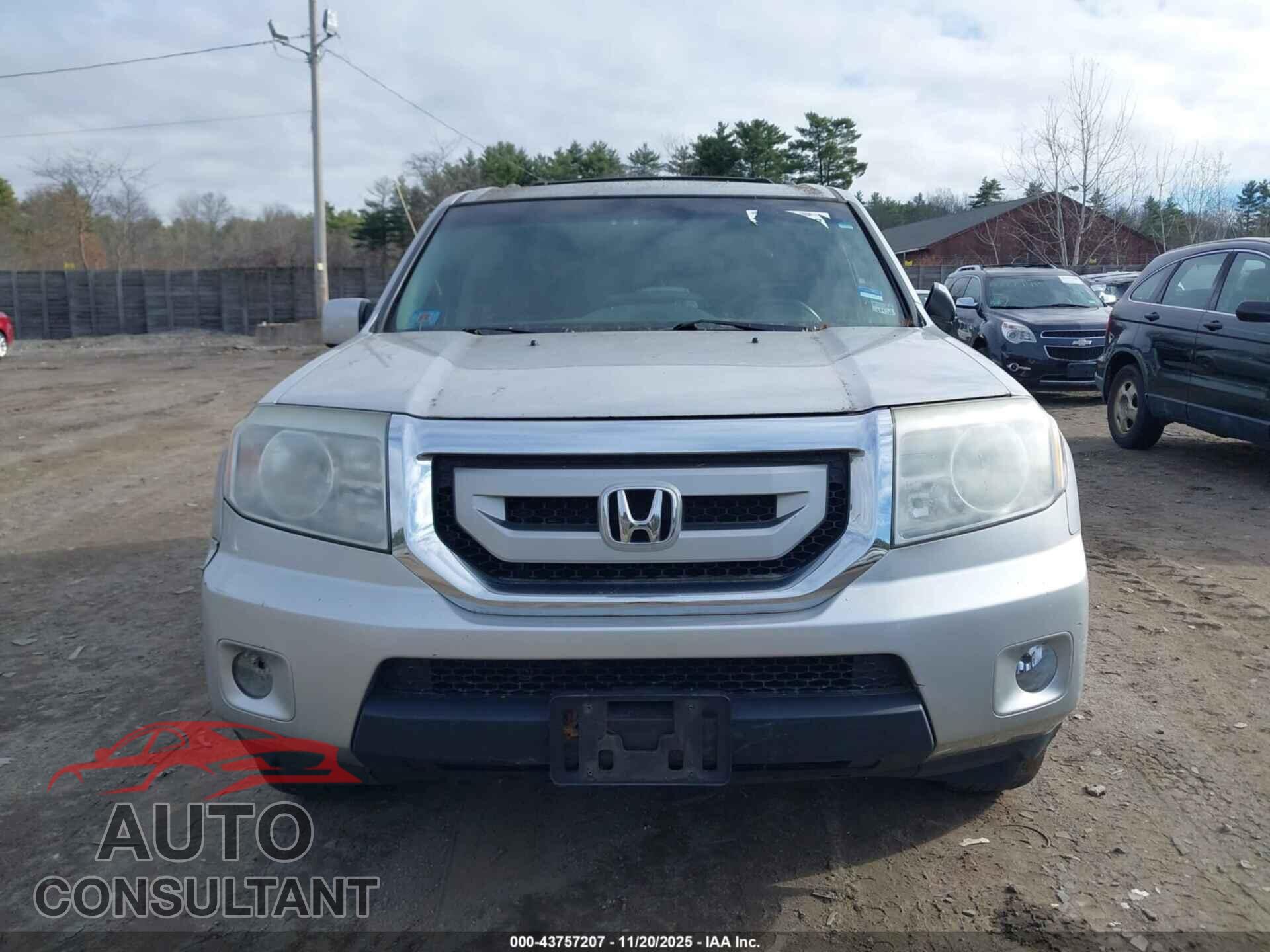 HONDA PILOT 2011 - 5FNYF4H77BB005274