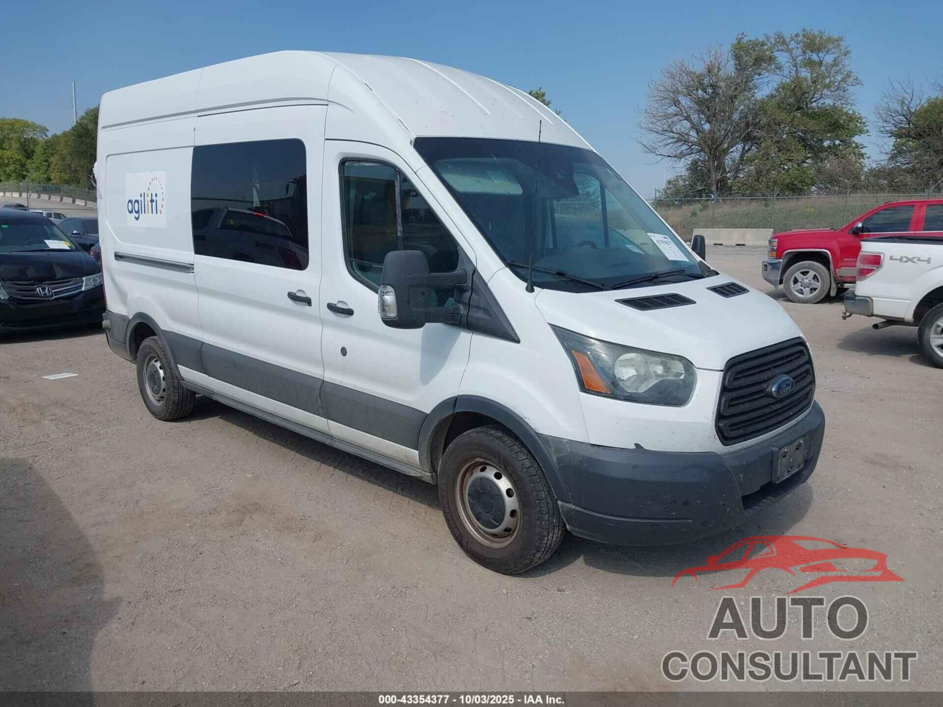 FORD TRANSIT-250 2015 - 1FTYR2XM2FKA28036